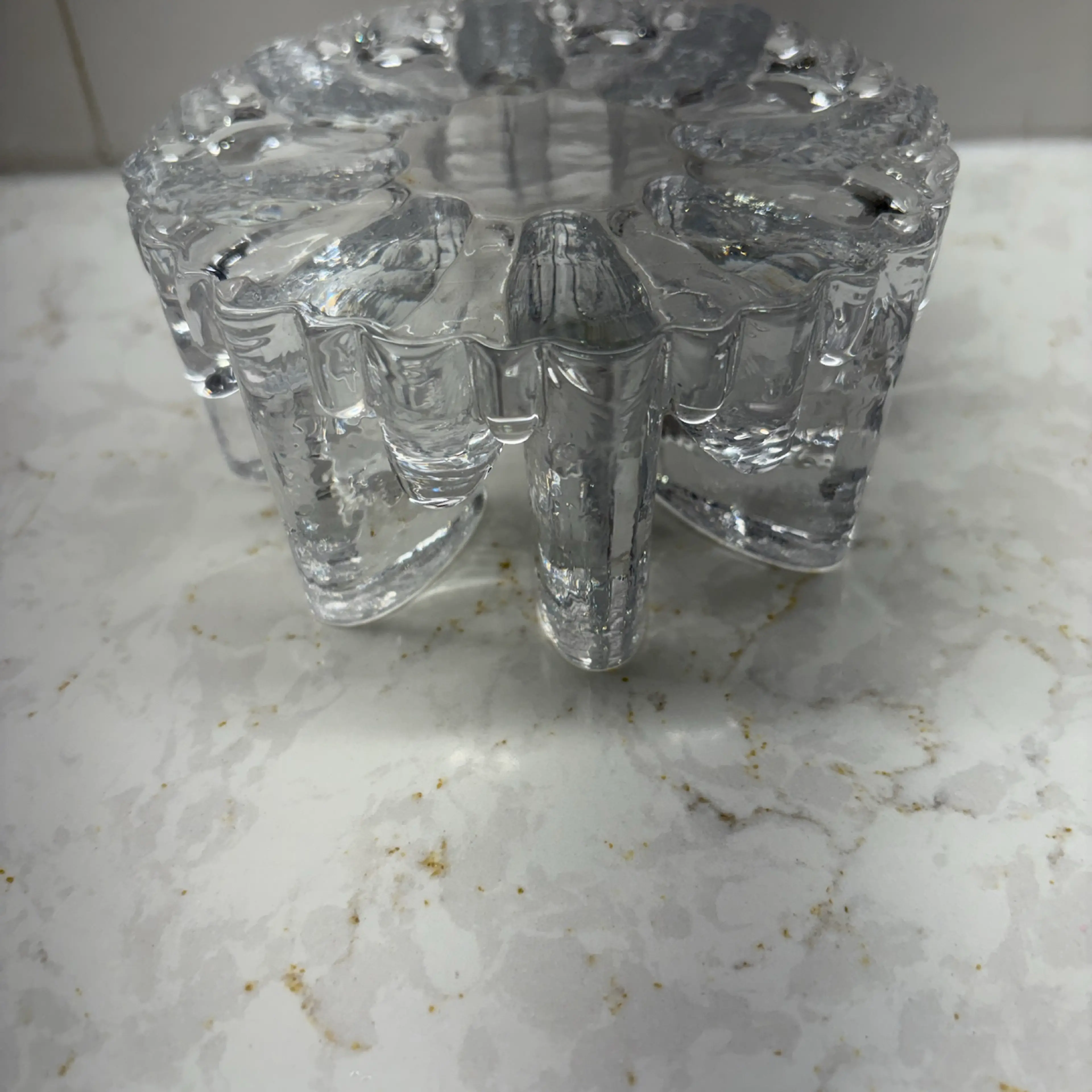Image 2 of 8