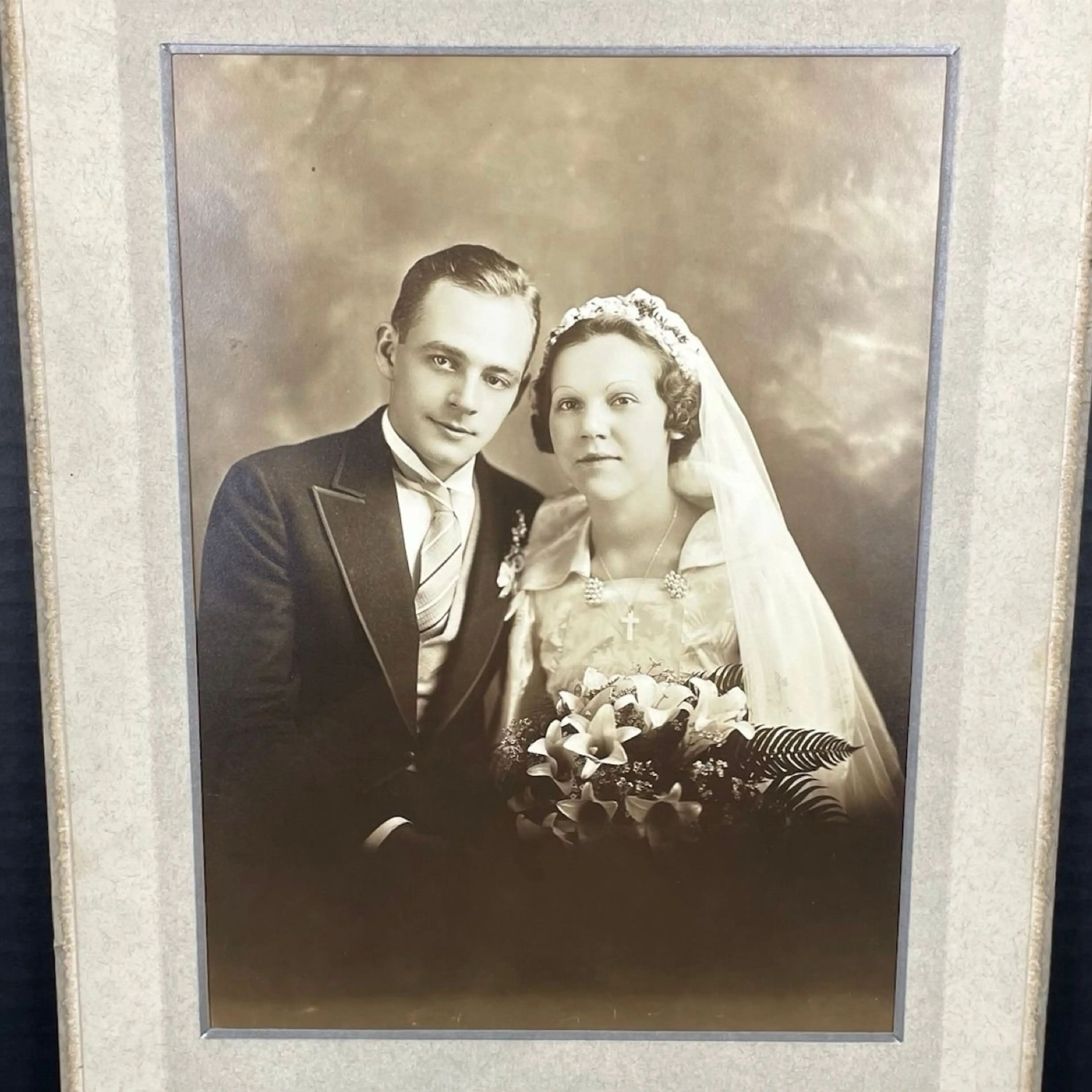 Image 1 of 8