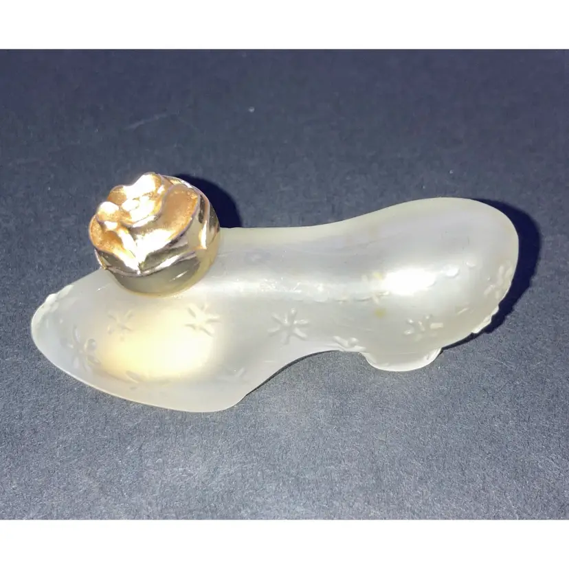 Vintage Avon "Precious Slipper" Perfume Bottle! 2 1/2”!