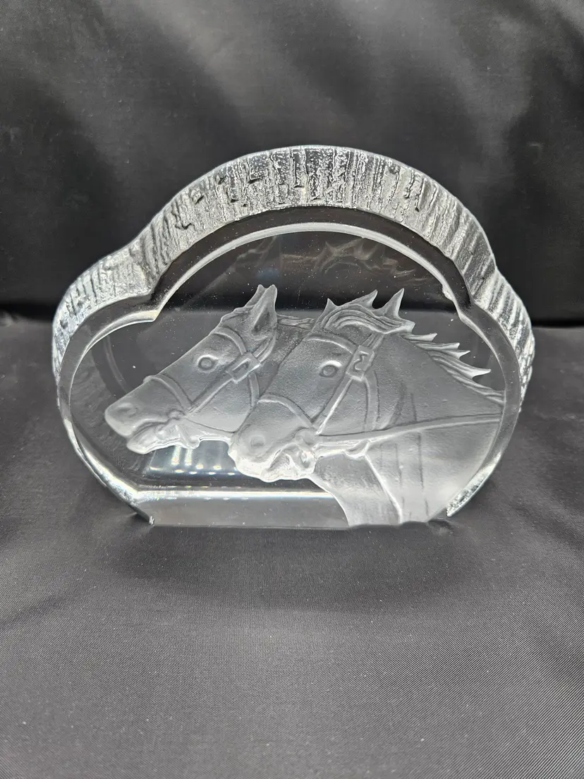 Nybro Glasbruk Glass 2 HORSES Paperweight Sweden, Heavy, 7"X 5.25"