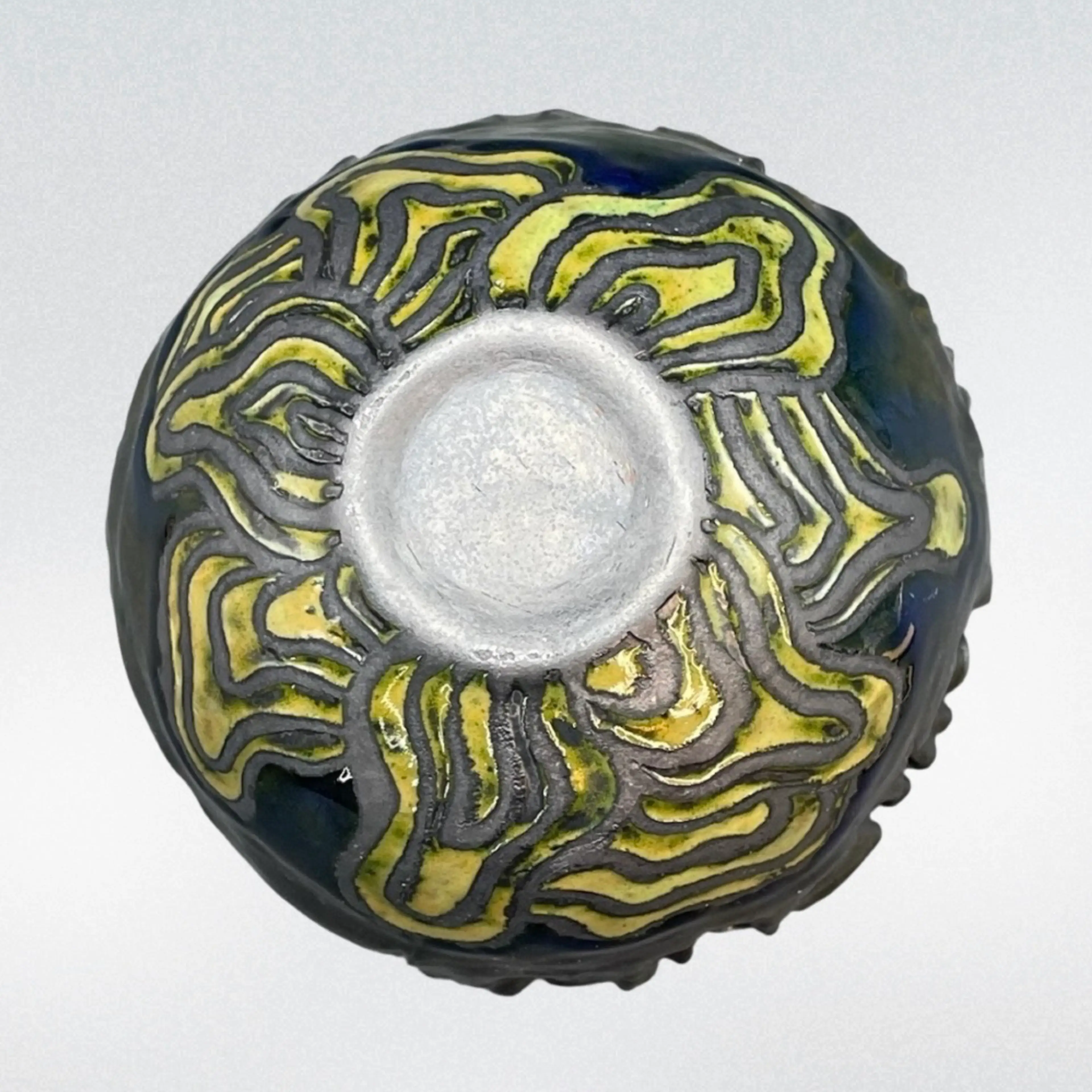Image 2 of 12