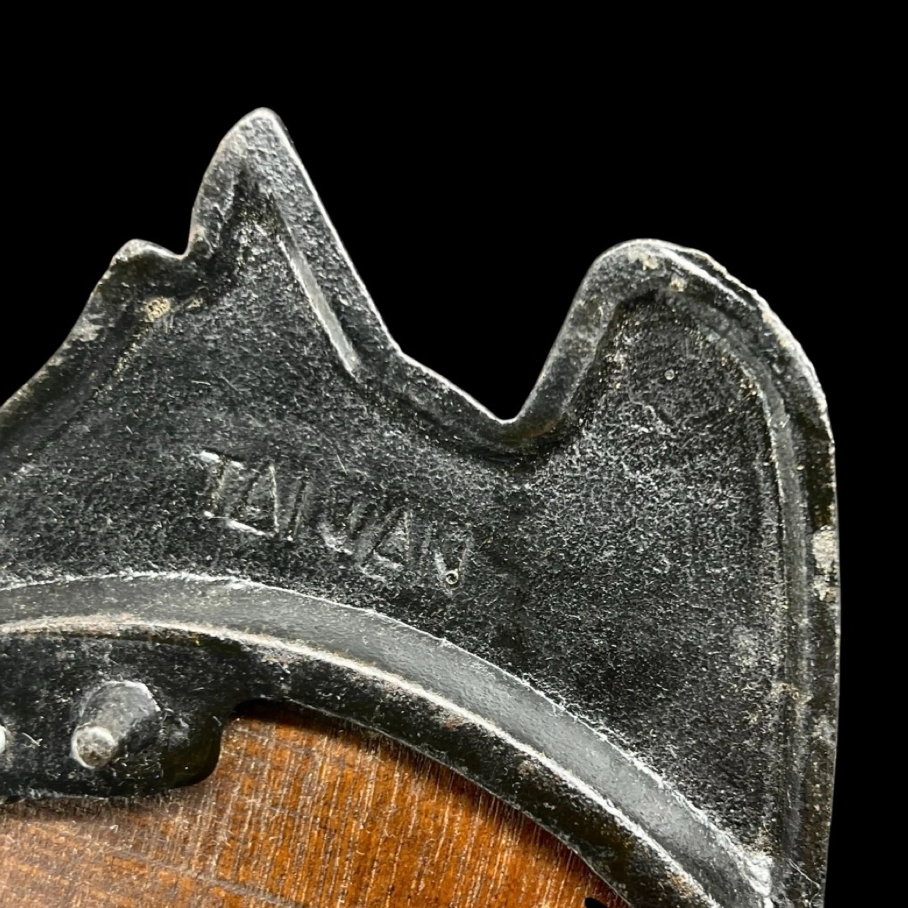 Image 4 of 9