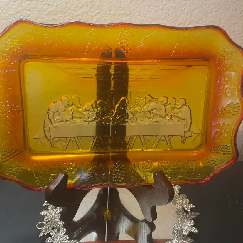 1970 Indiana Glass 7”x11” Amberina Last Supper Bread Plate
