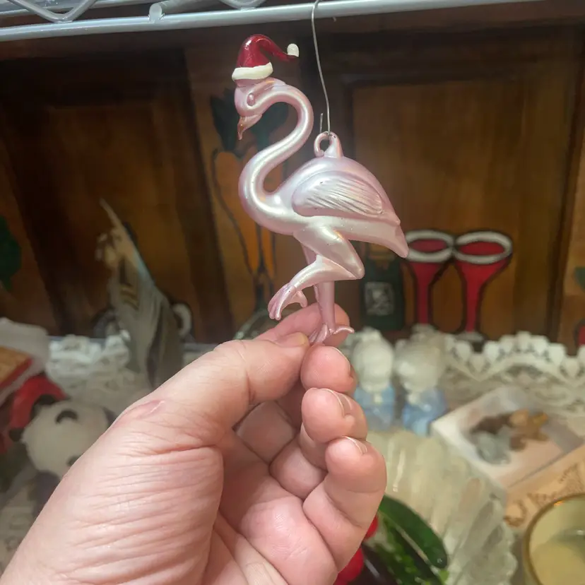 36-art Glass Flamingo Wearing Santa Hat