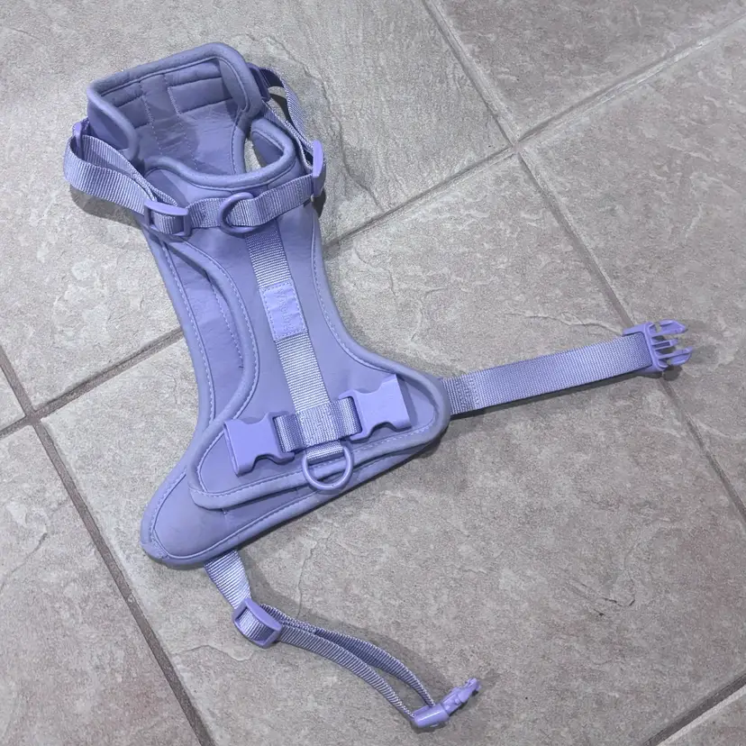 Lavender Adjustable Dog Harness. Used and in good condition.
