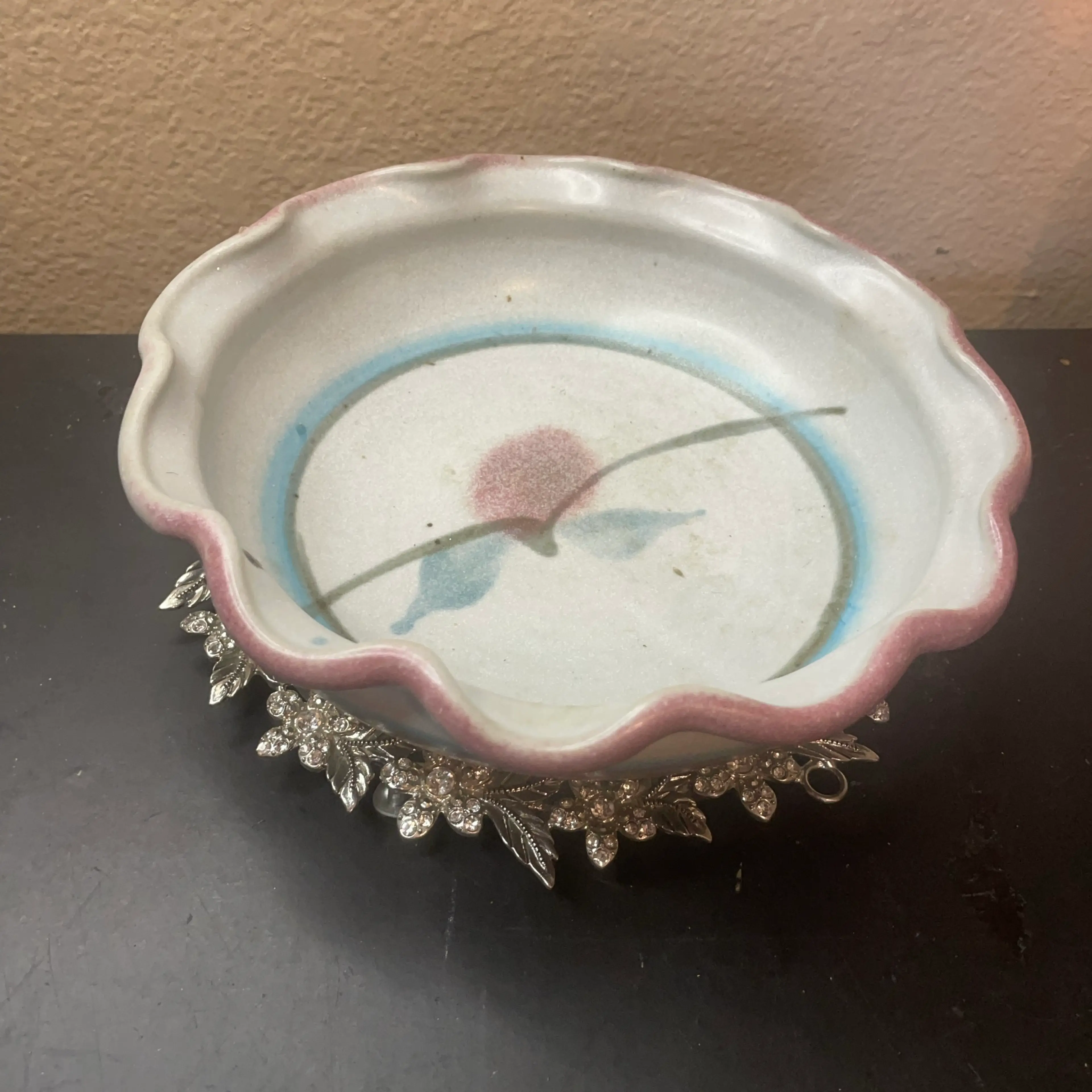 Image 1 of 7