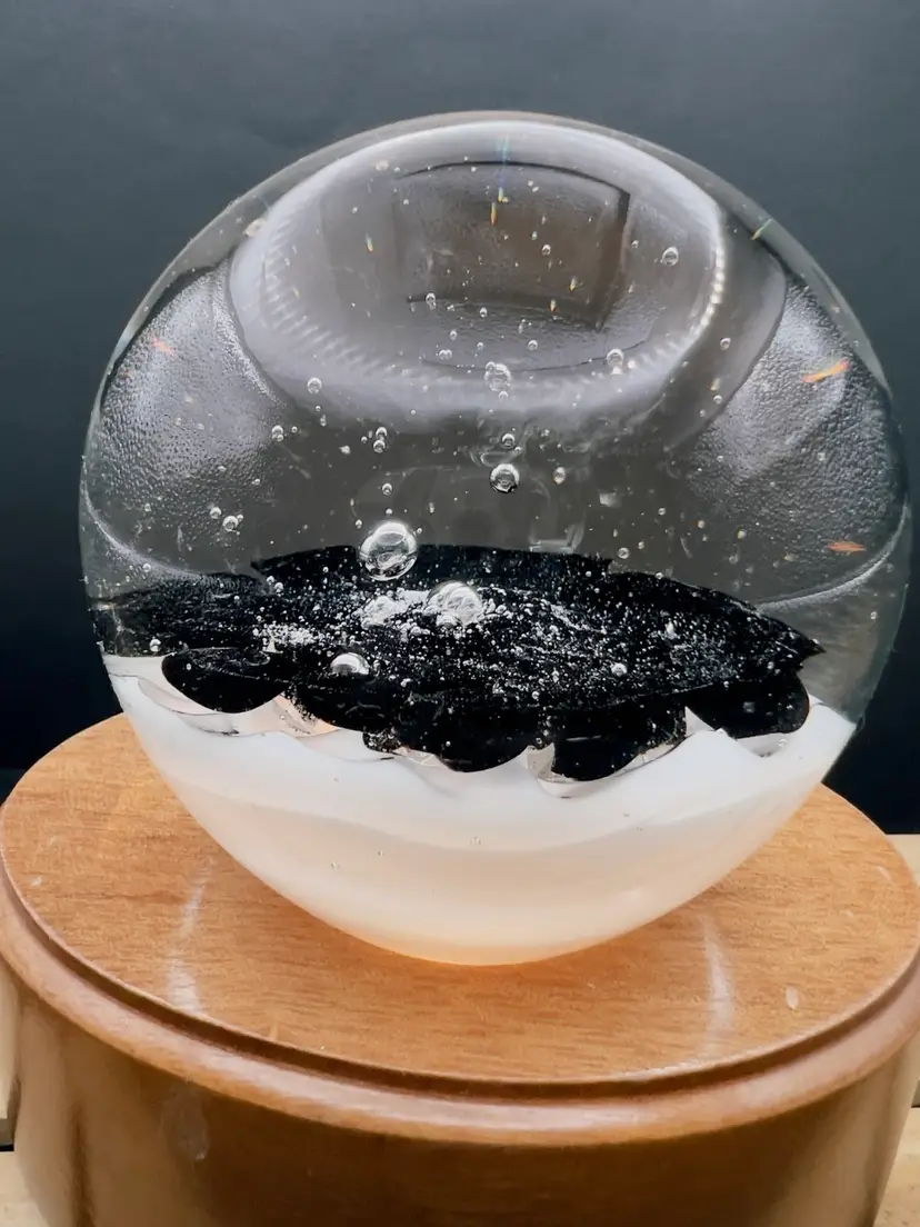 Paperweight 5 Black And White