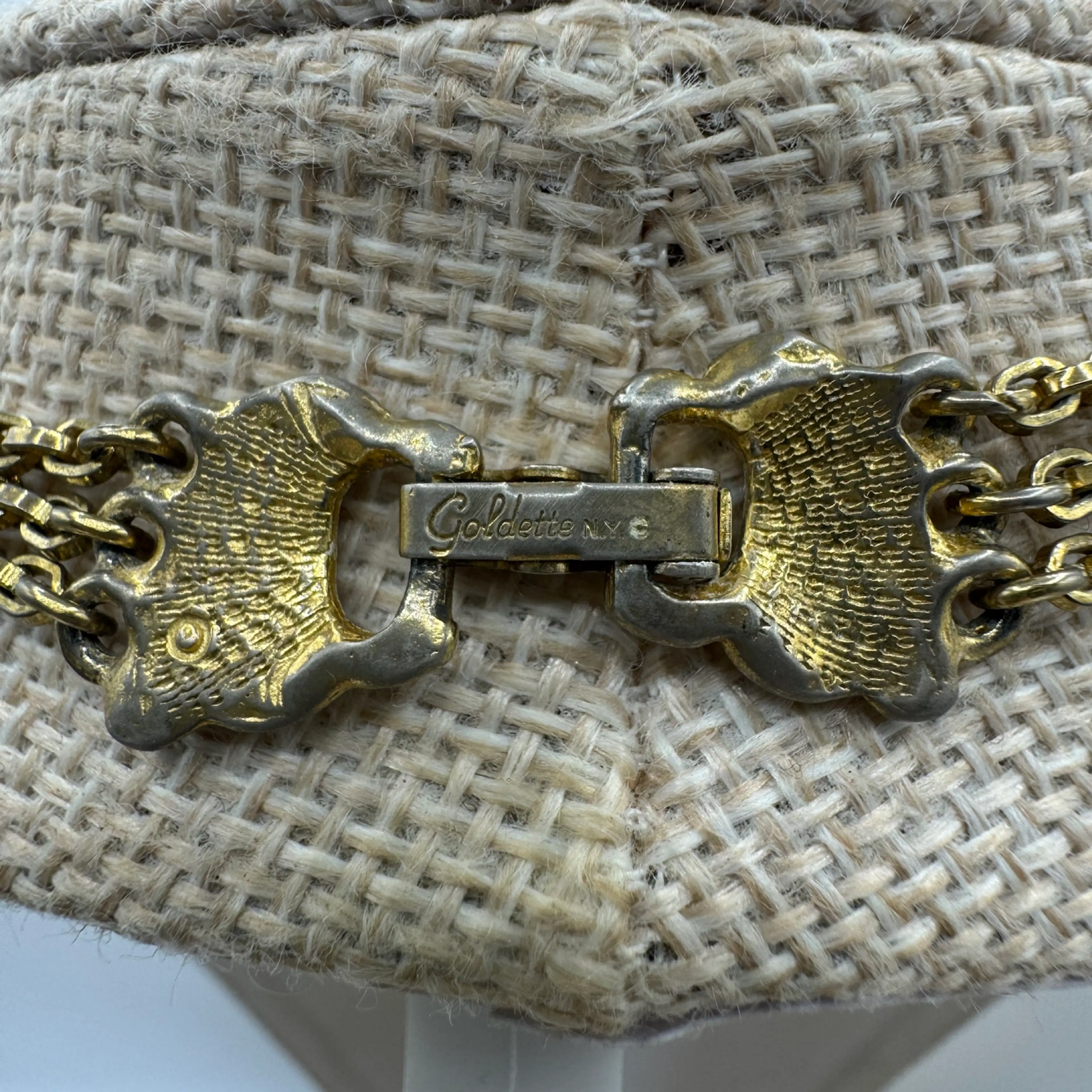 Image 3 of 4