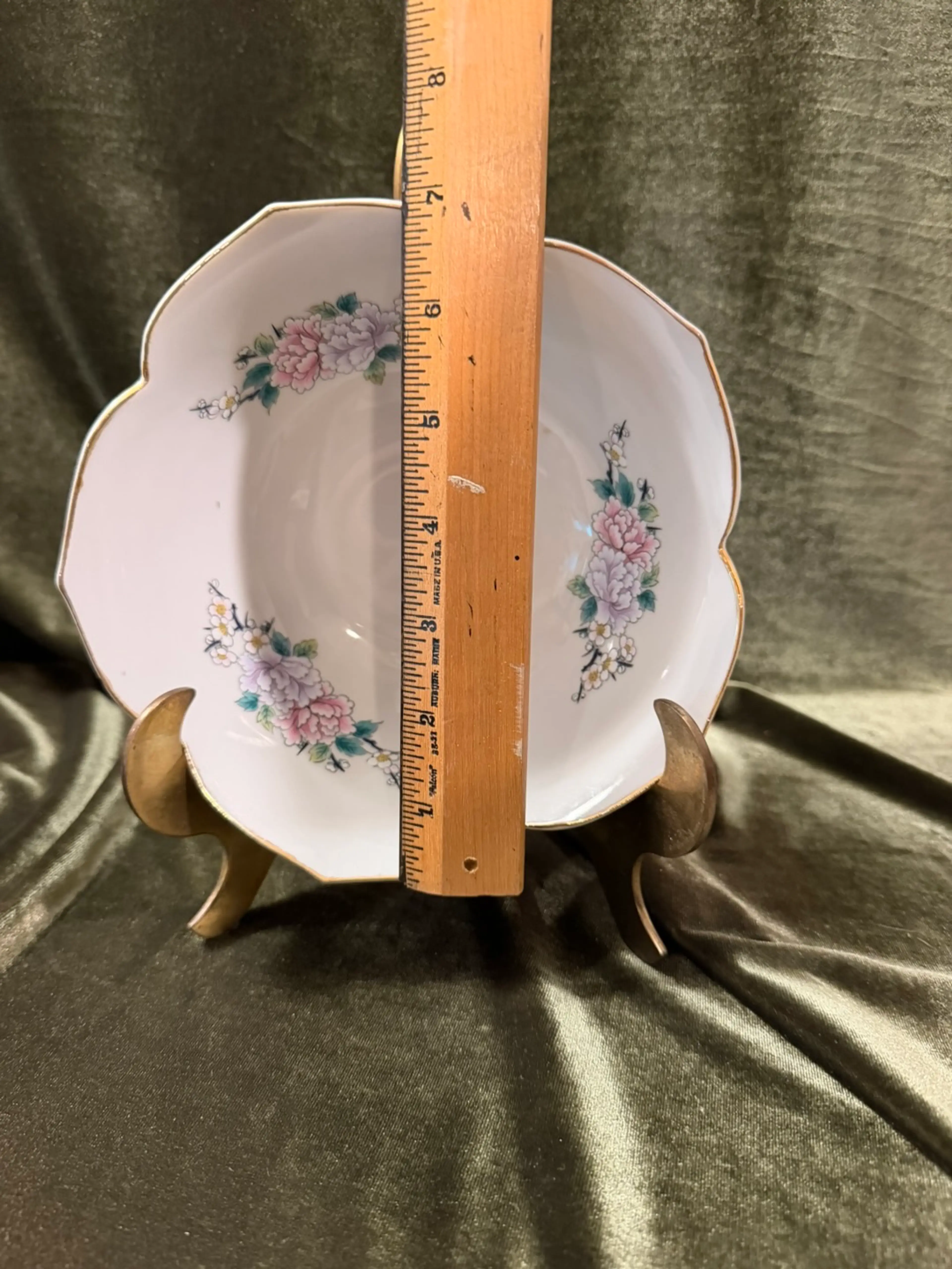 Image 4 of 12
