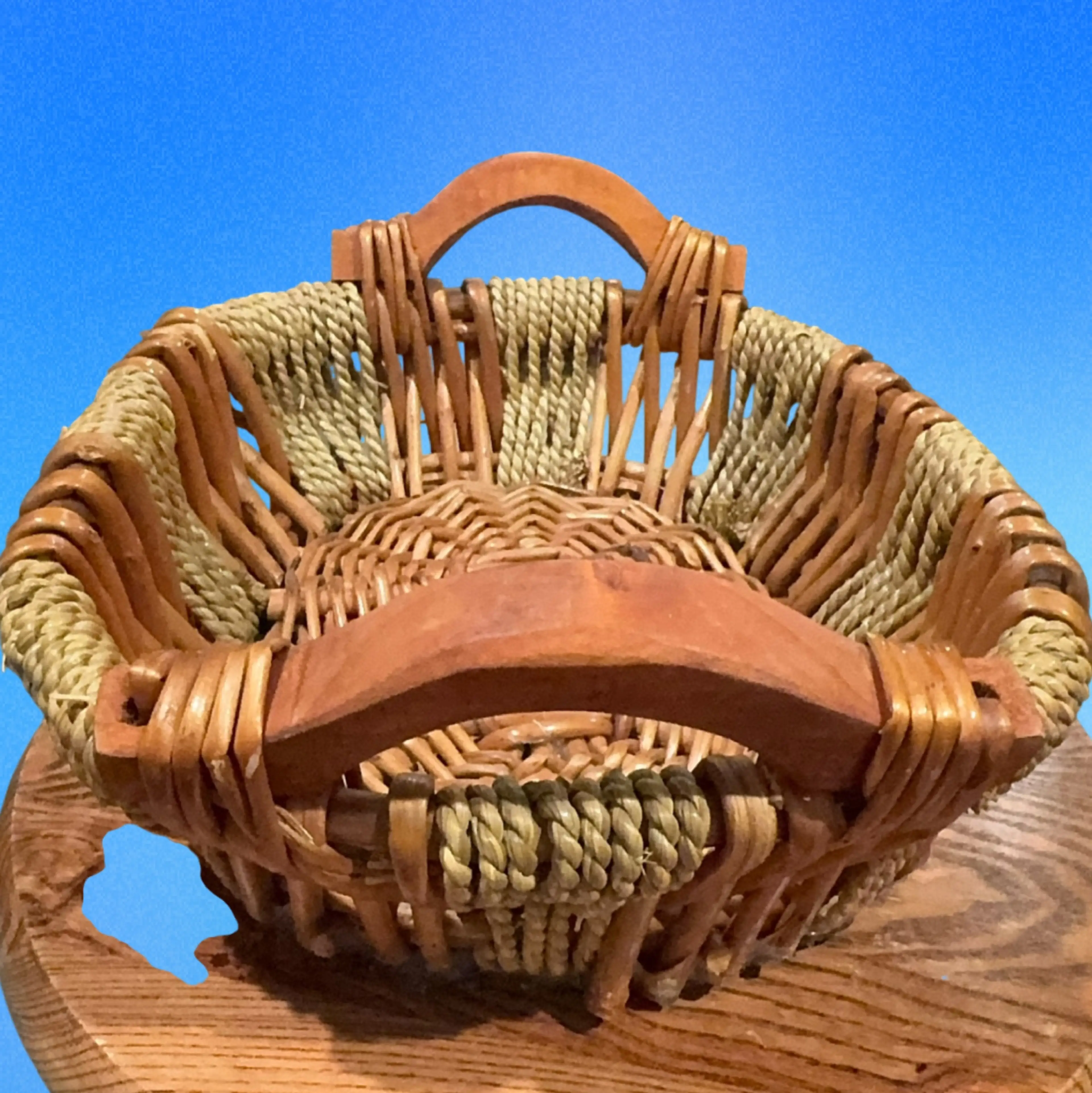 Image 2 of 4