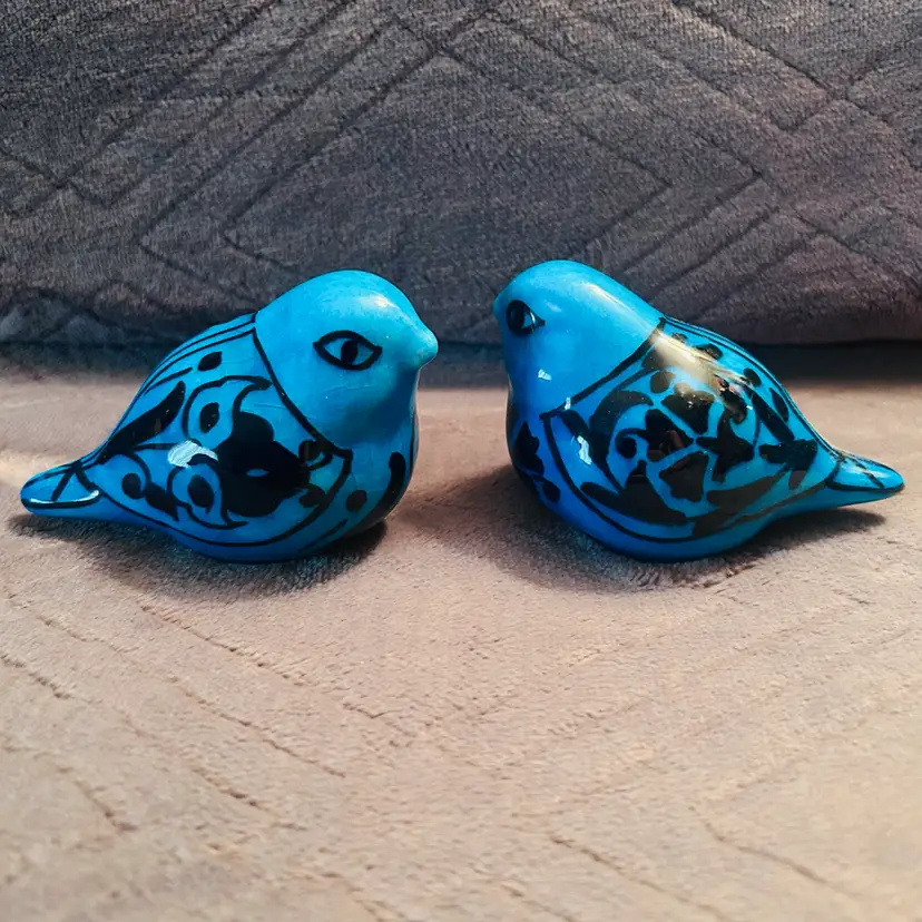 Pair Of Alopasali Signed Ceramic Birds Handpainted Made In Kutahya Turkey