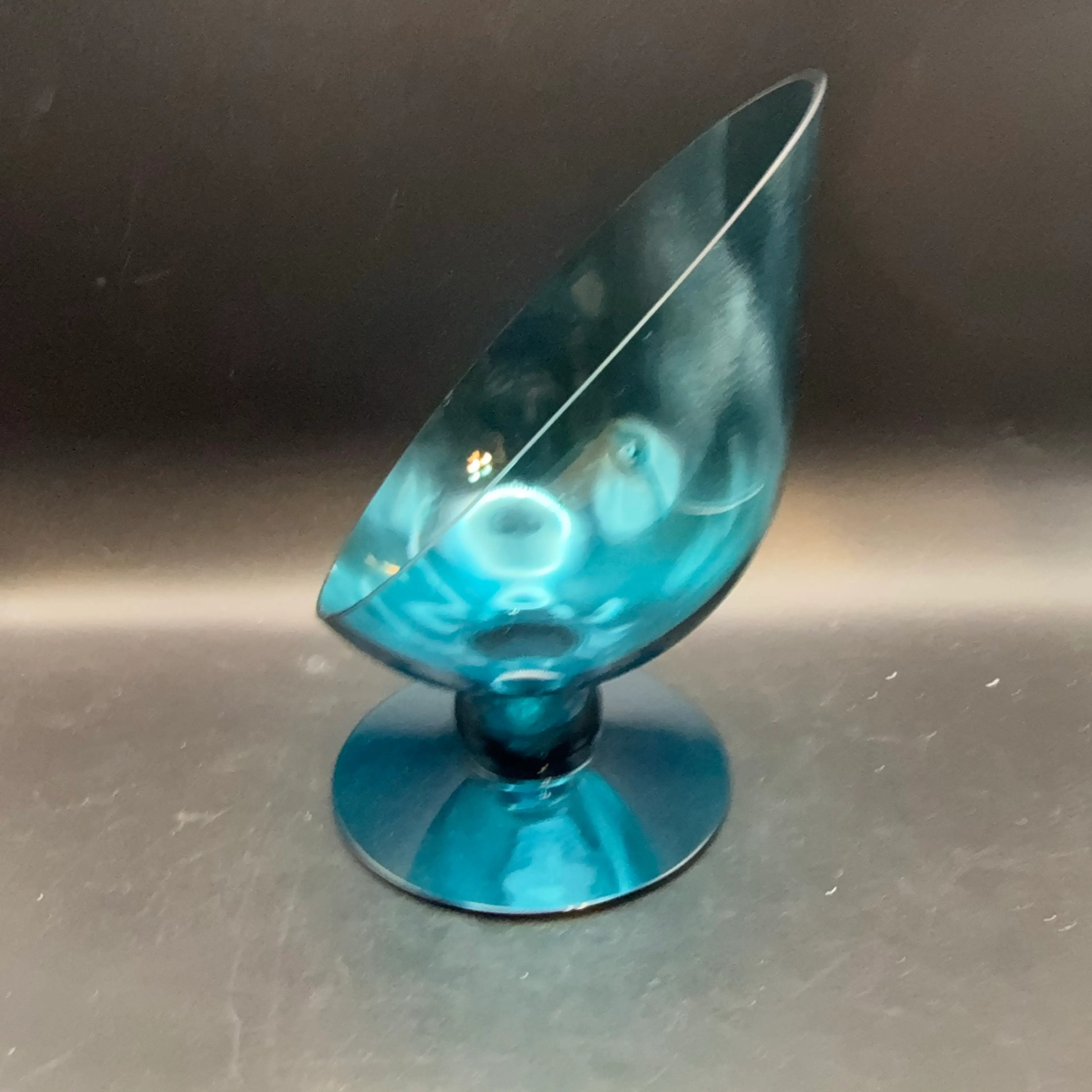 Image 2 of 4