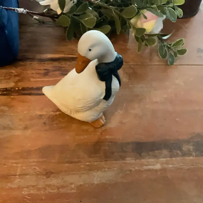 Blue Ribbon Goose Vintage