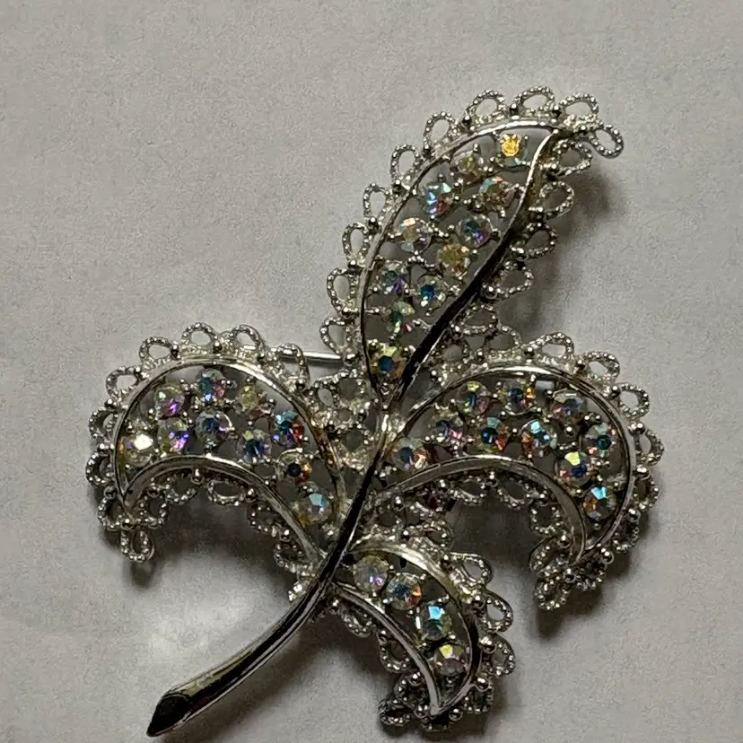 Emmons AB Leaf Silvertone