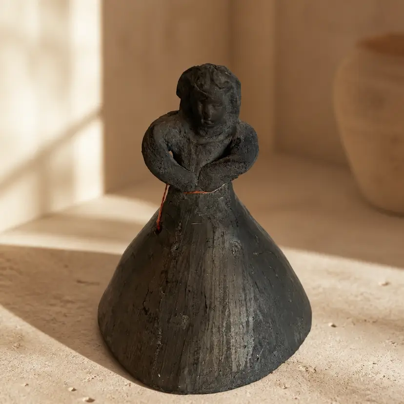 Vtg Mexican Folk Art Barro Negro Woman Bell, 4.5"