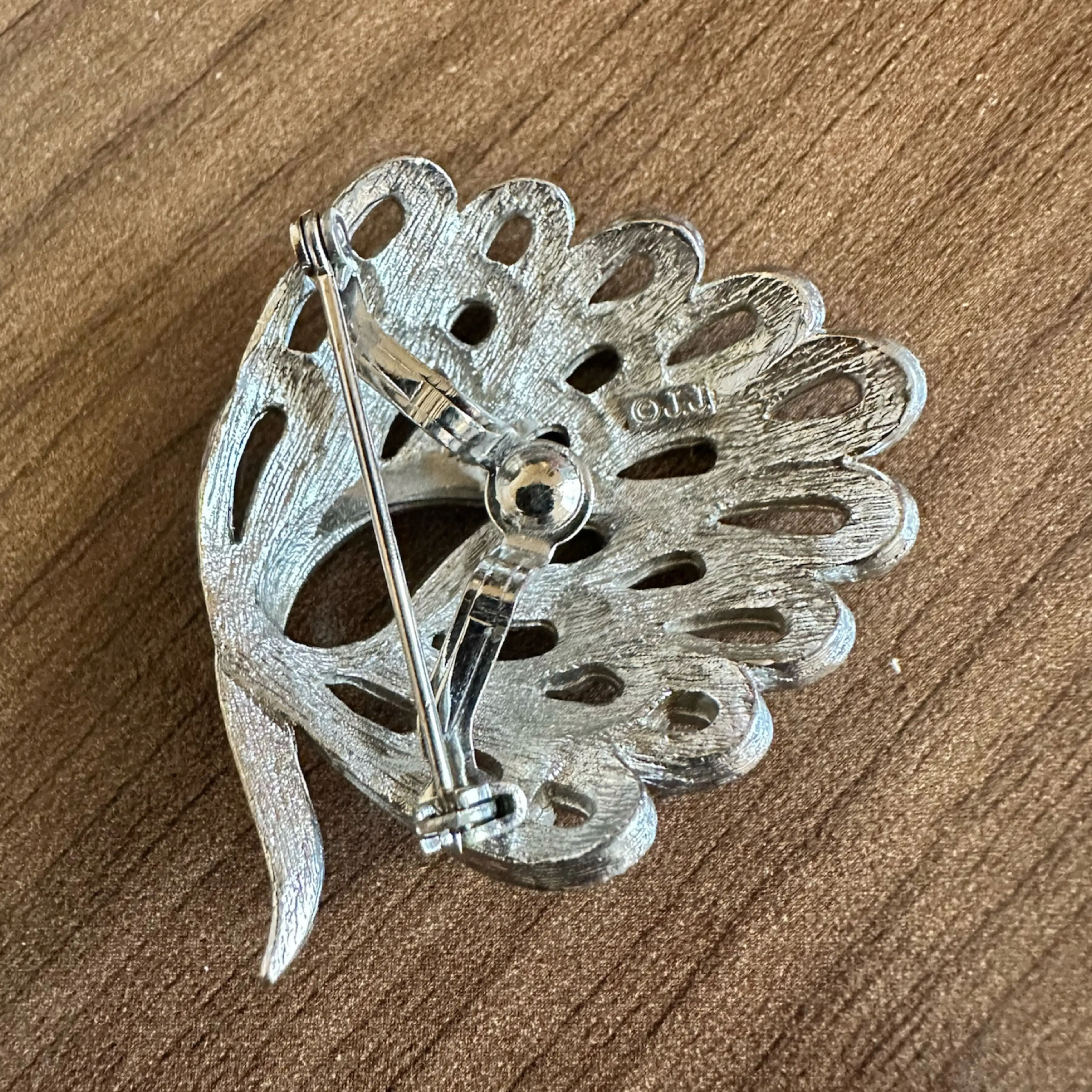 Image 2 of 2