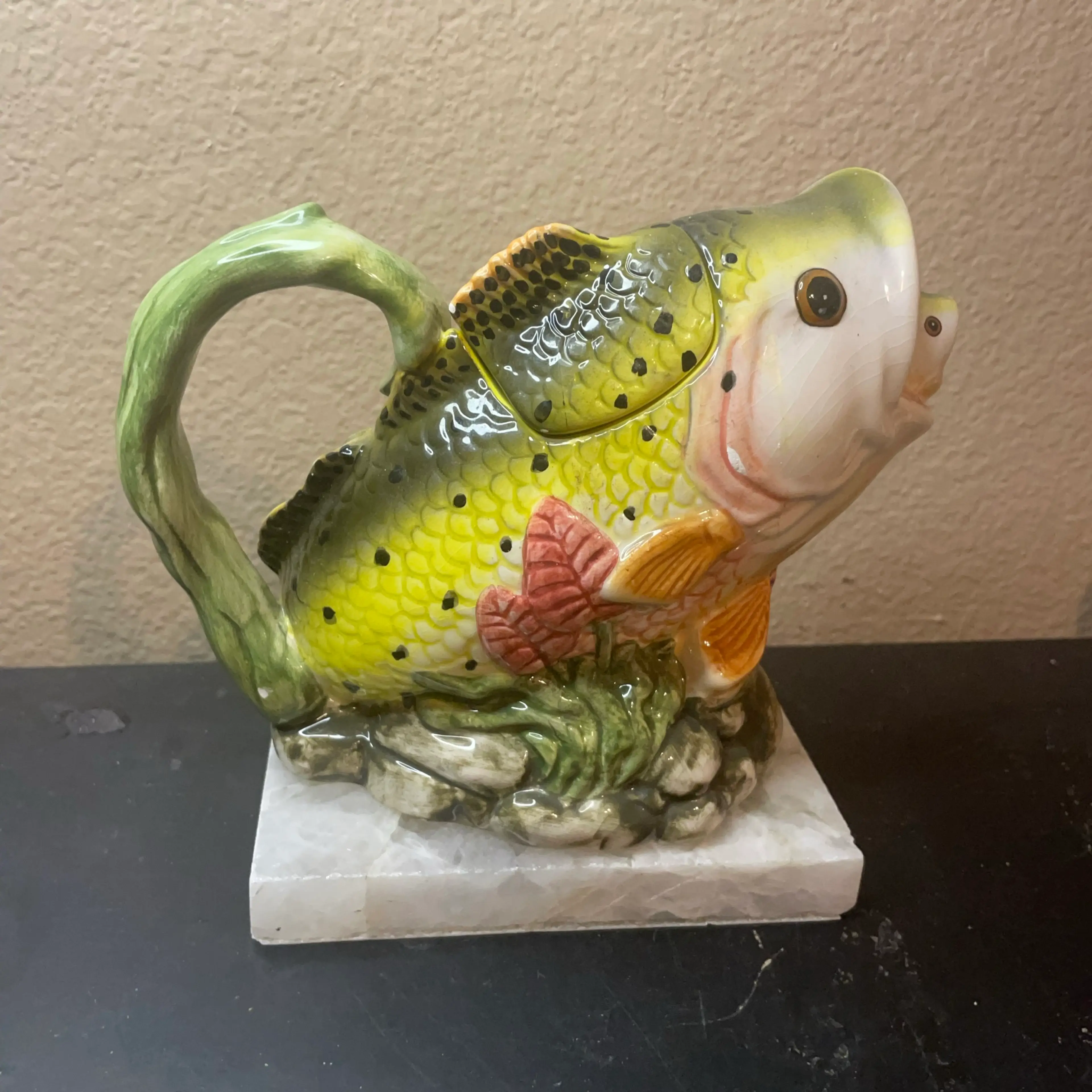 Image 3 of 9