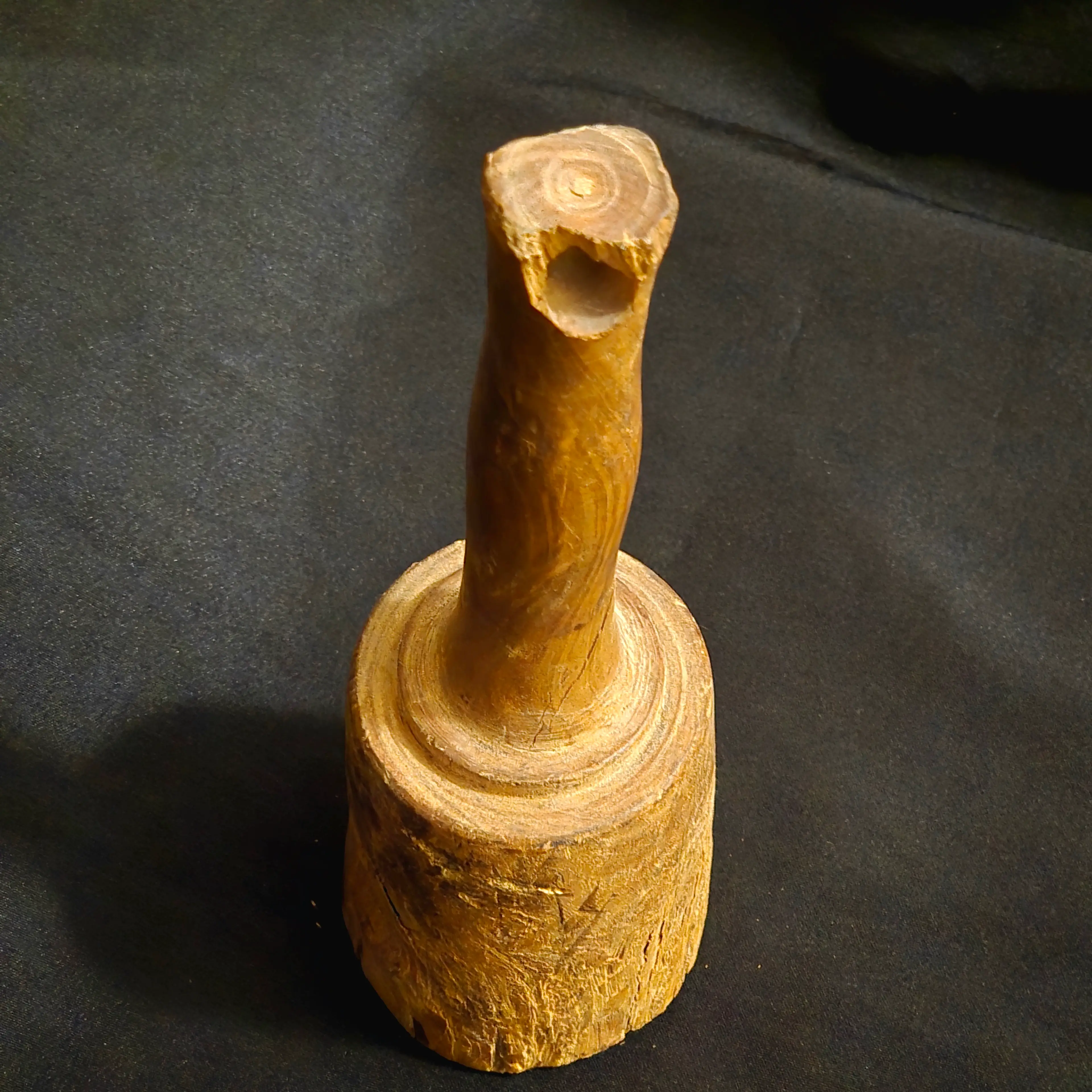 Image 2 of 18