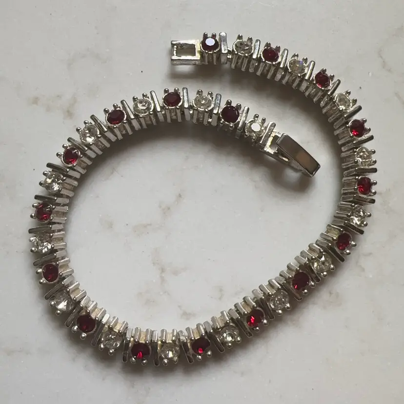 Red And Clear Glass 7” Tennis Bracelet