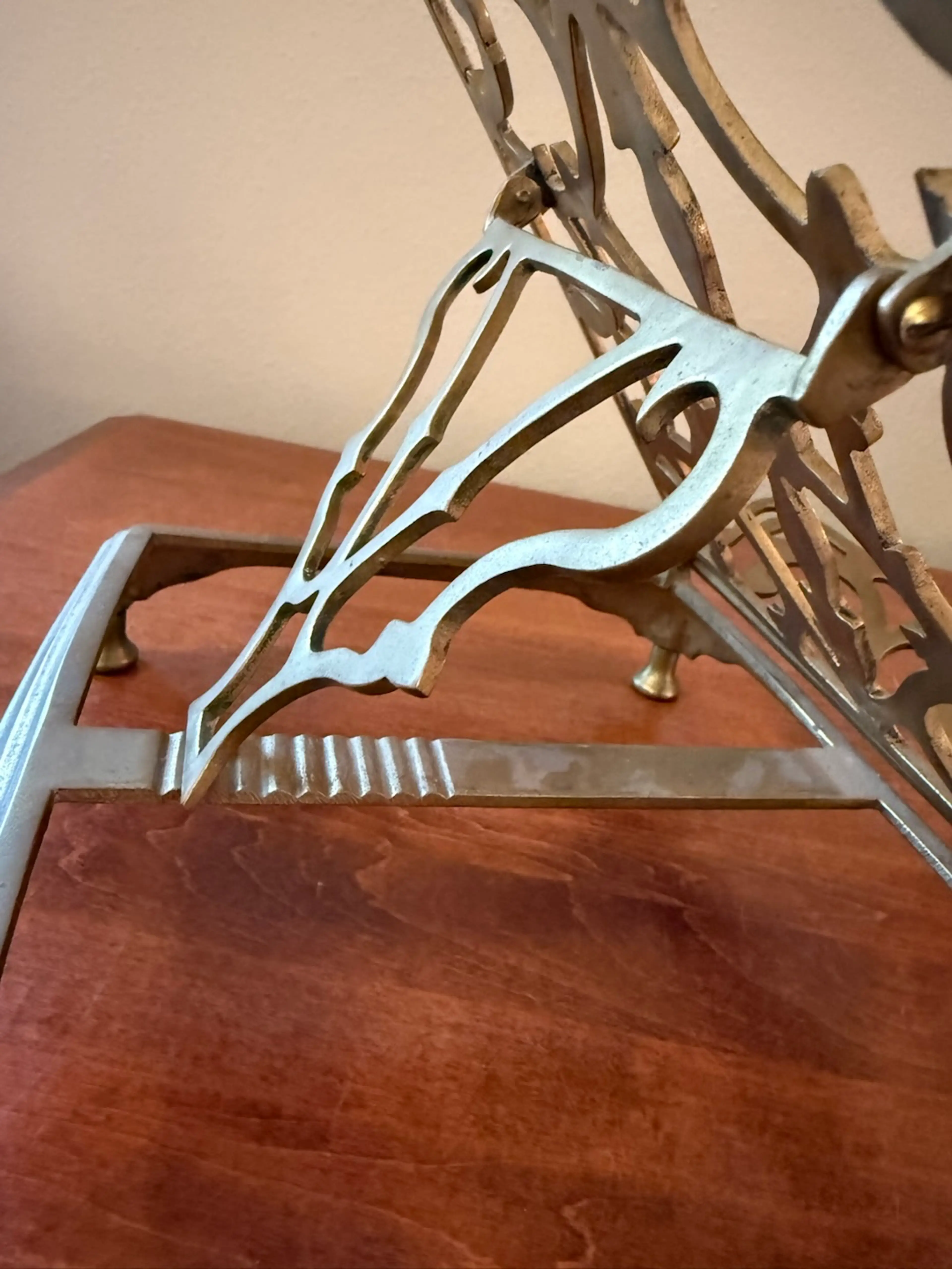 Image 4 of 6
