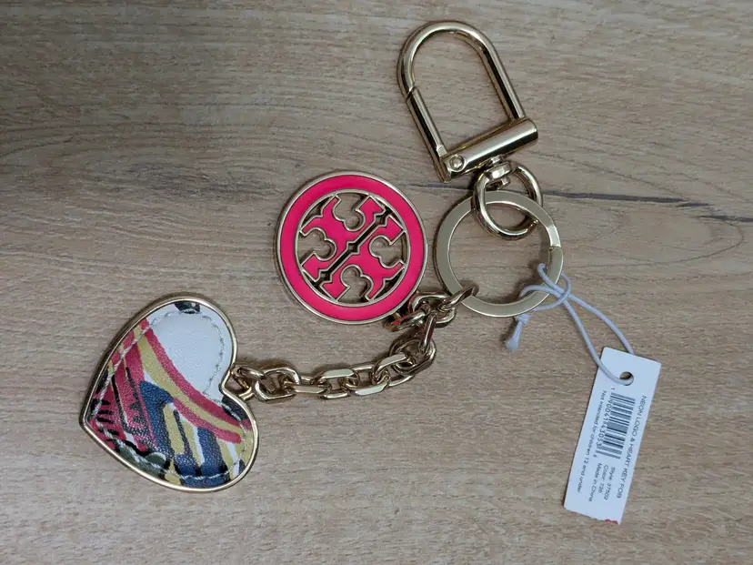 Tory Burch Keychain Bag Charm Heart Keyring Pink Gold Accessory