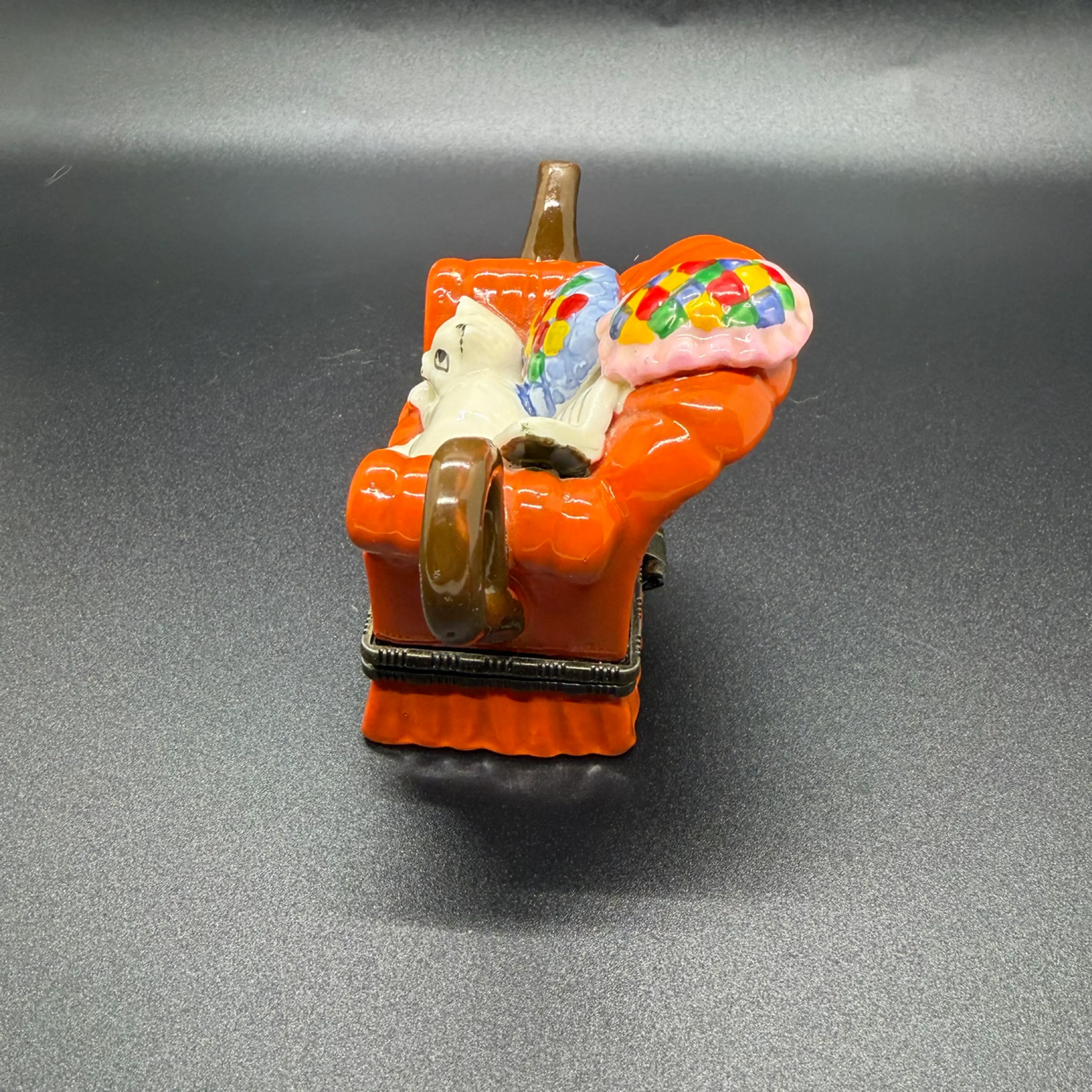 Image 3 of 7