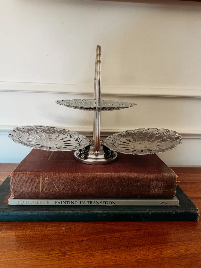 Vintage Folding 3 Tier Metal Tray/Platter with Lace Clamshell Filligree