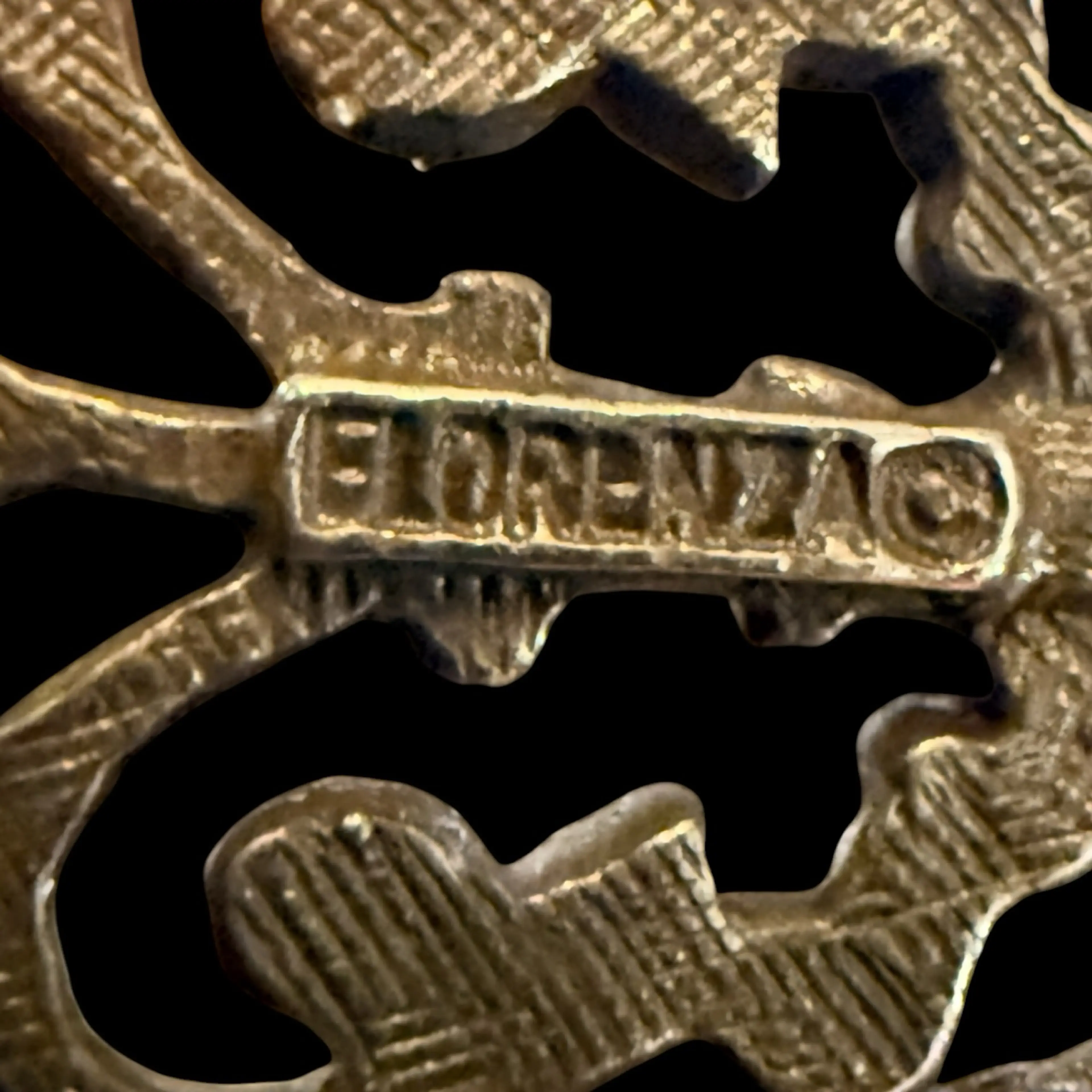 Image 4 of 4