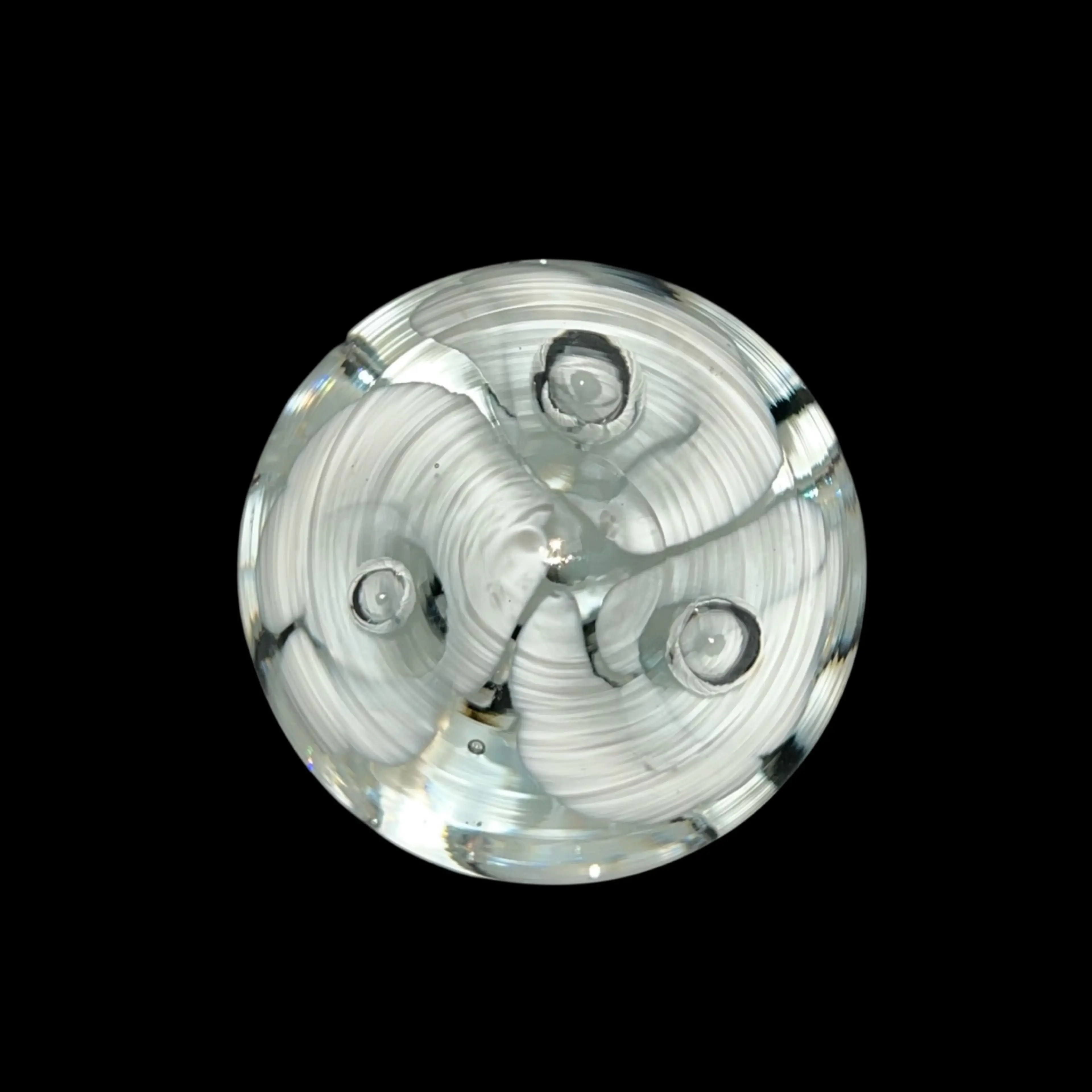 Image 2 of 6
