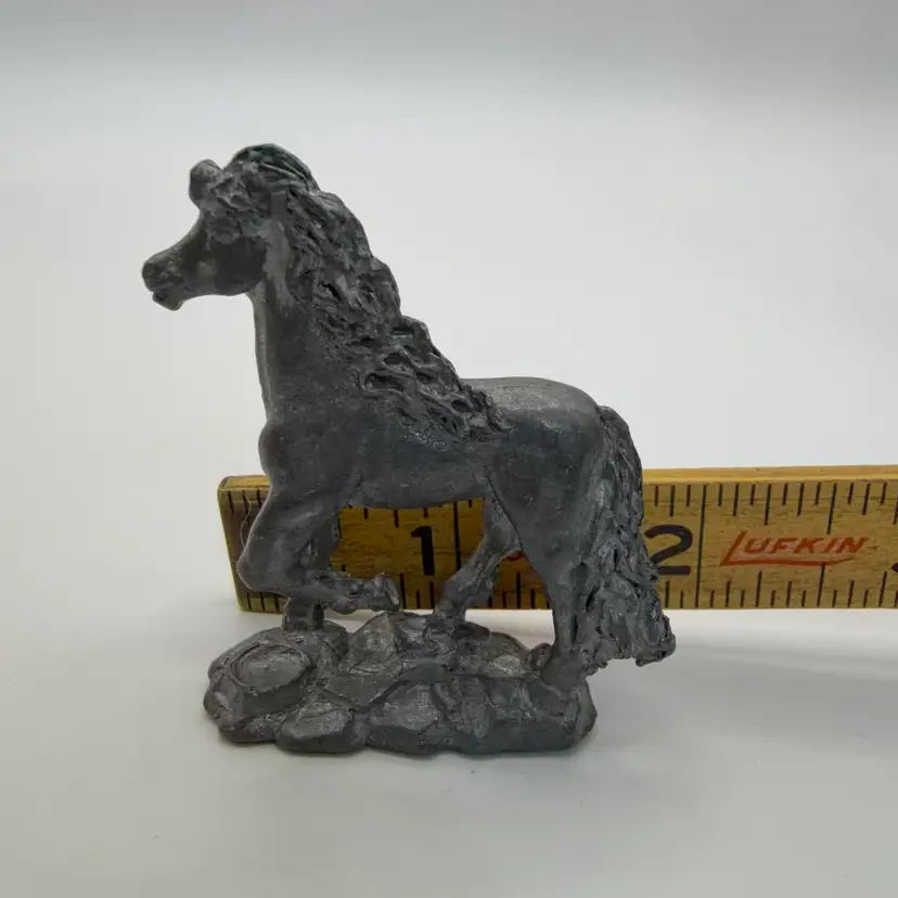 🔔 Miniature Pewter Horse