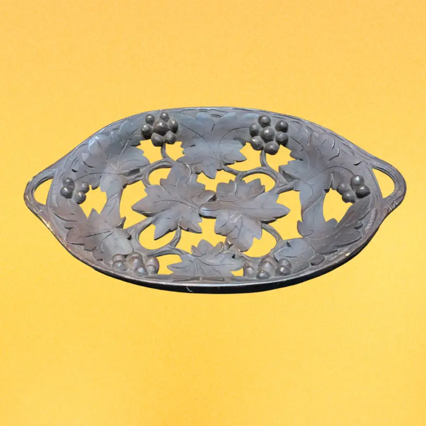 20. Antique German carved Black Forest carved grapes tray