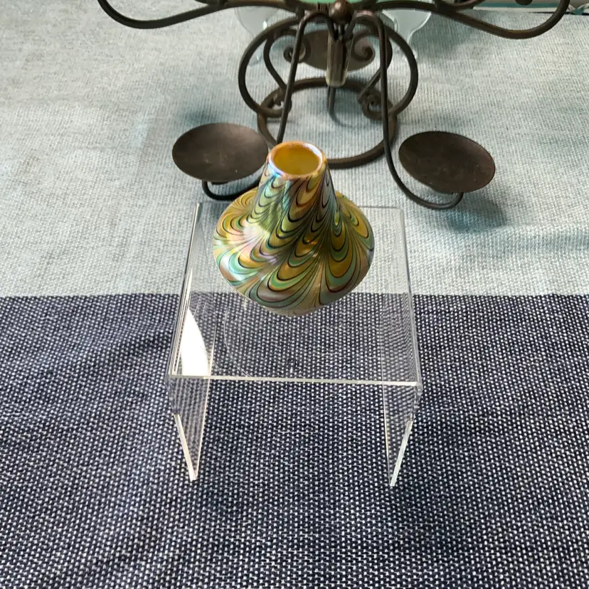 Grant Randolph Iridescent Pulled Feather Vase 4”
