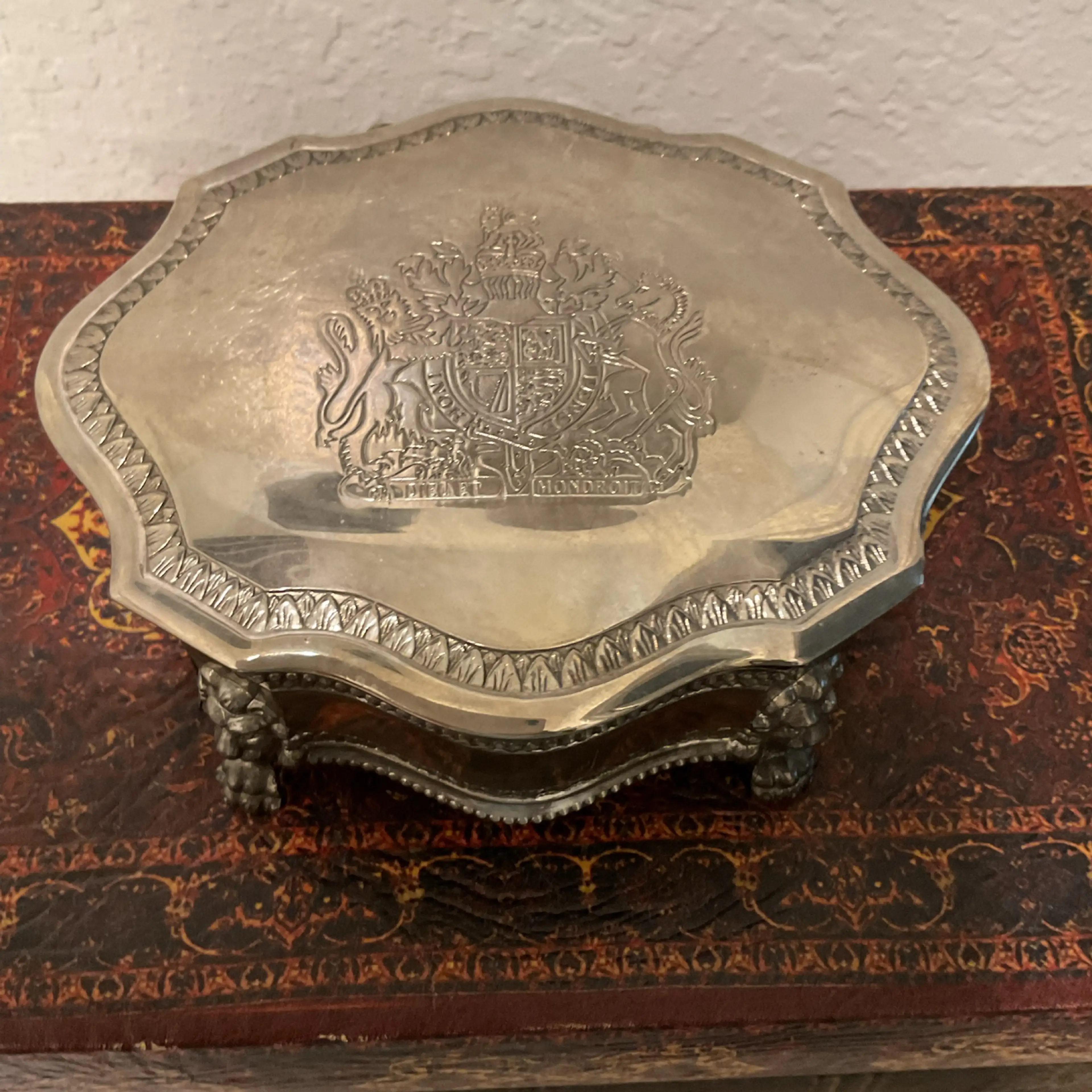 Image 1 of 2