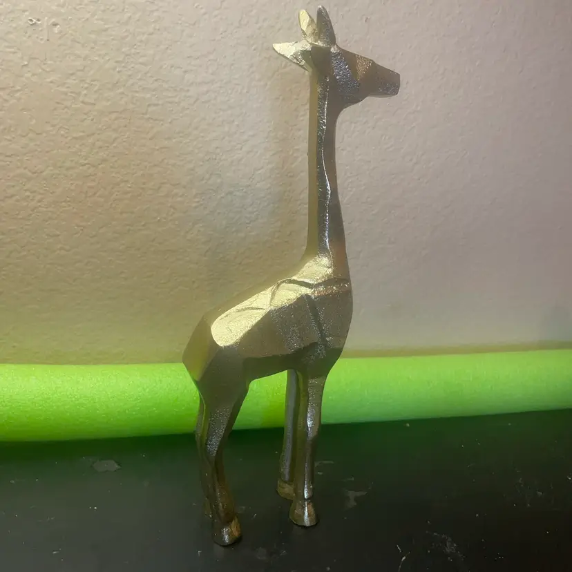 Sagebrook Cast Aluminum 10” Tall Geometric Giraffe Figurine