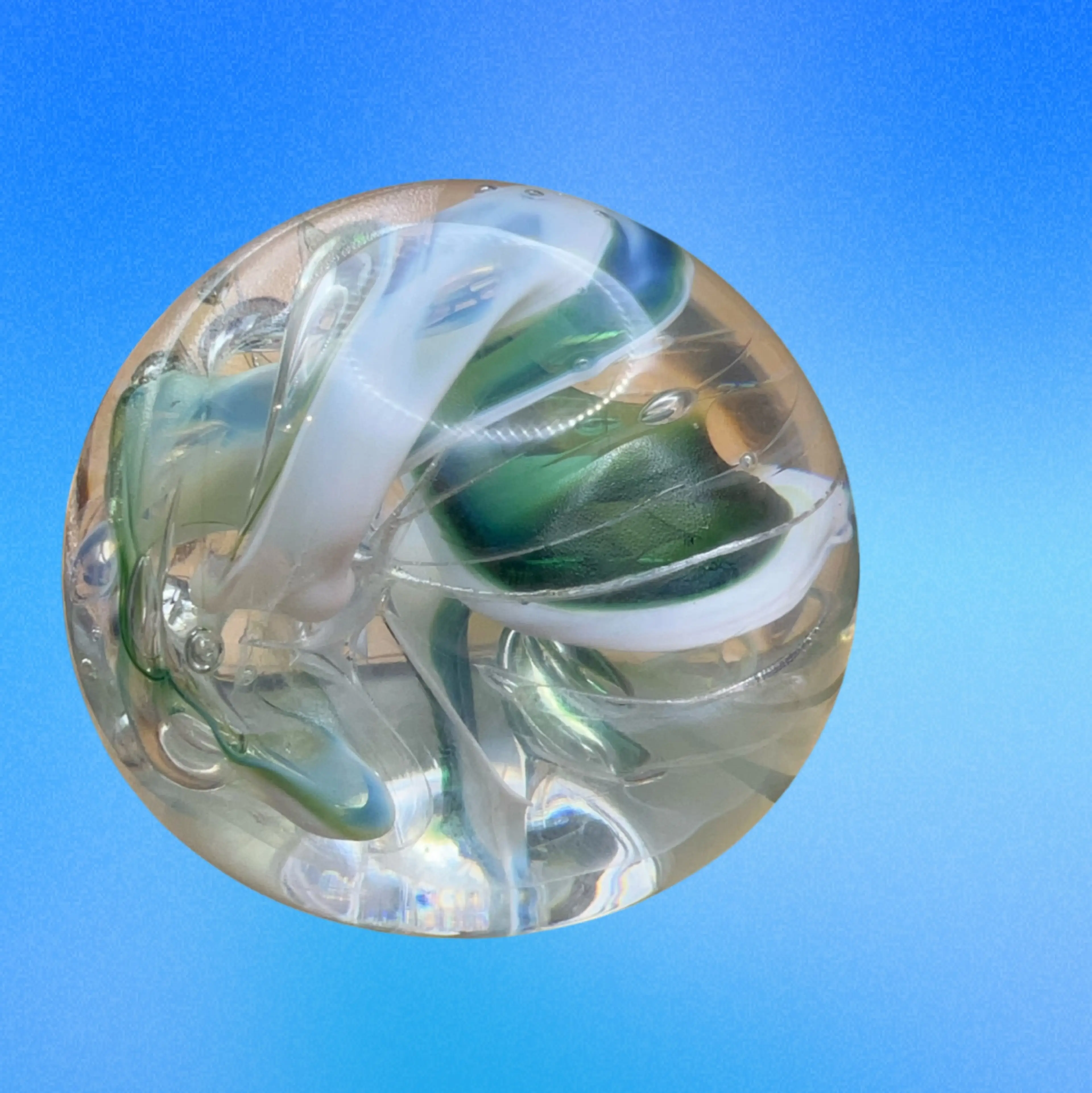 Image 2 of 6