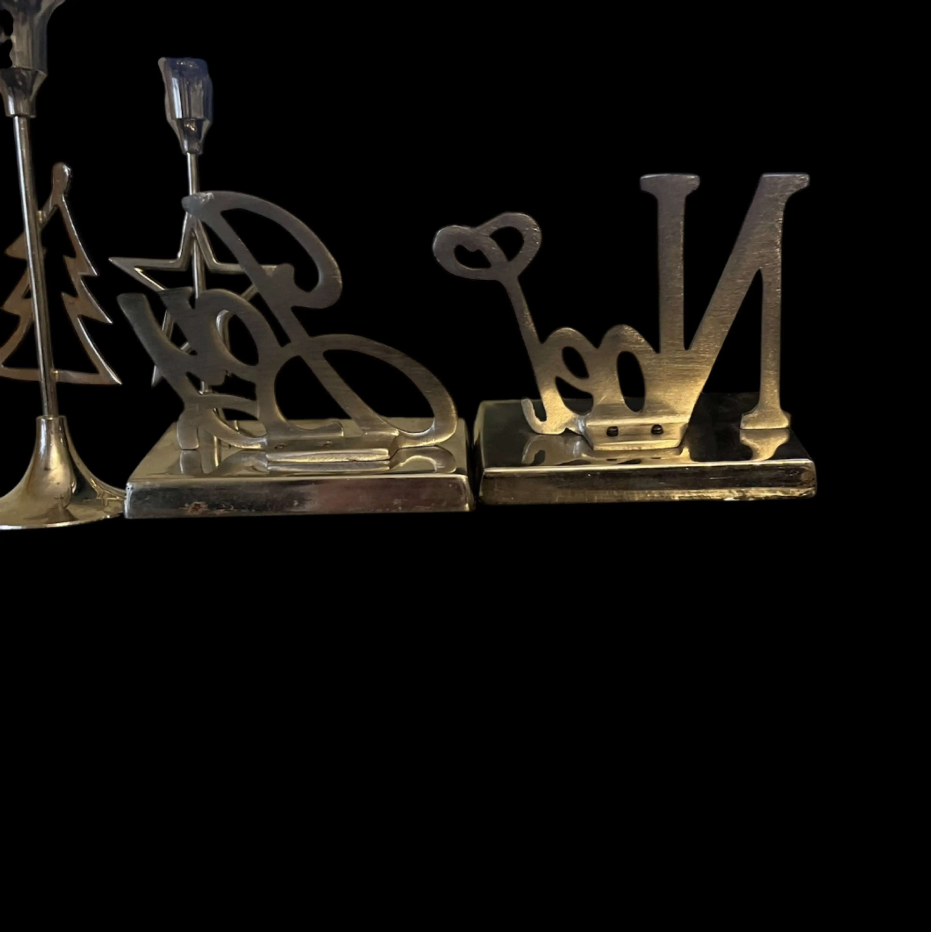 Image 4 of 5