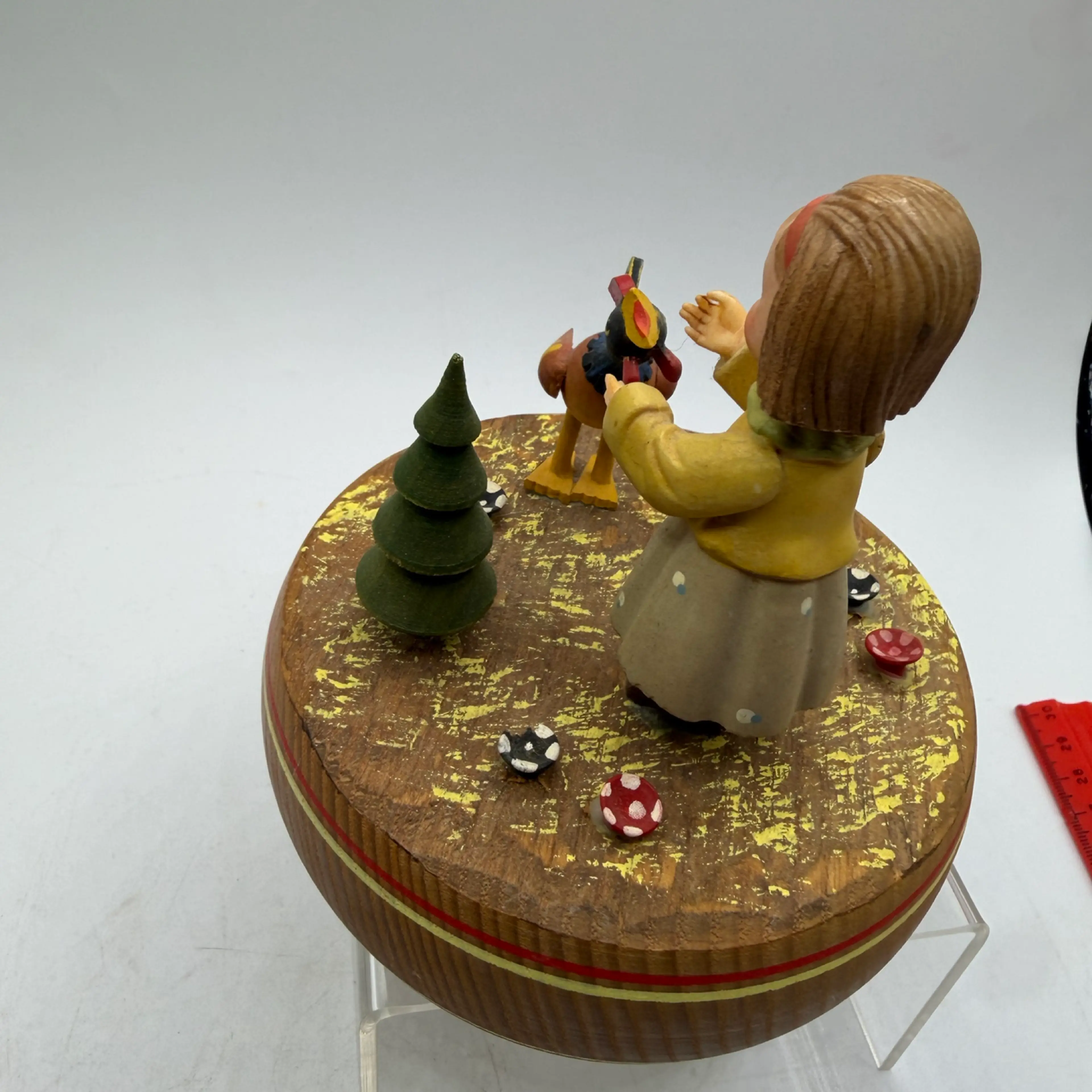 Image 4 of 9