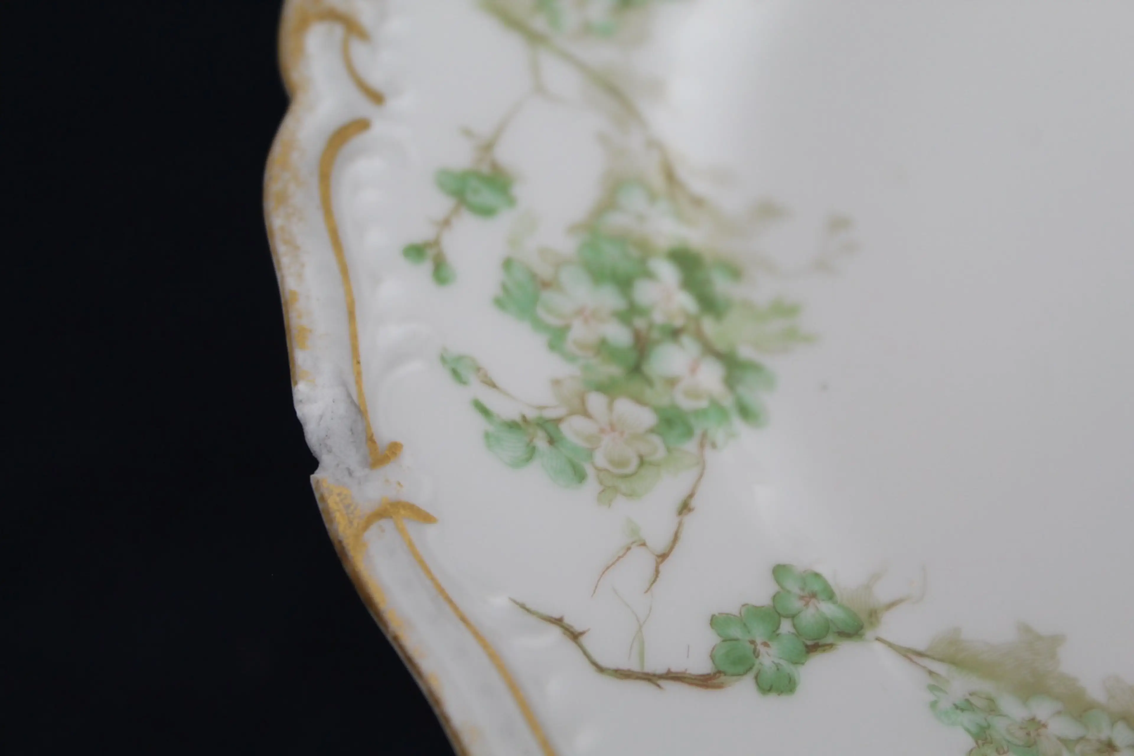 Image 4 of 8
