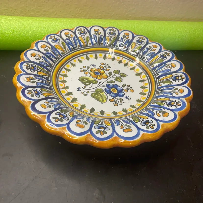 Talavera Spain 9” Scalopped Plate