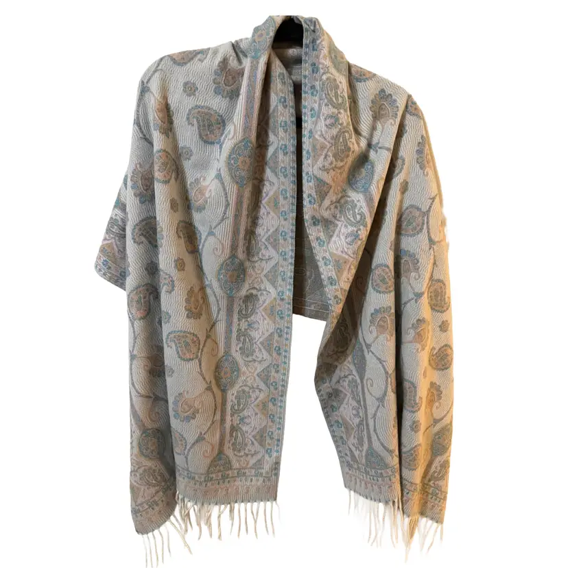 NWT Paisley Lightweight Wrap Scarf MARCUS ADLER
