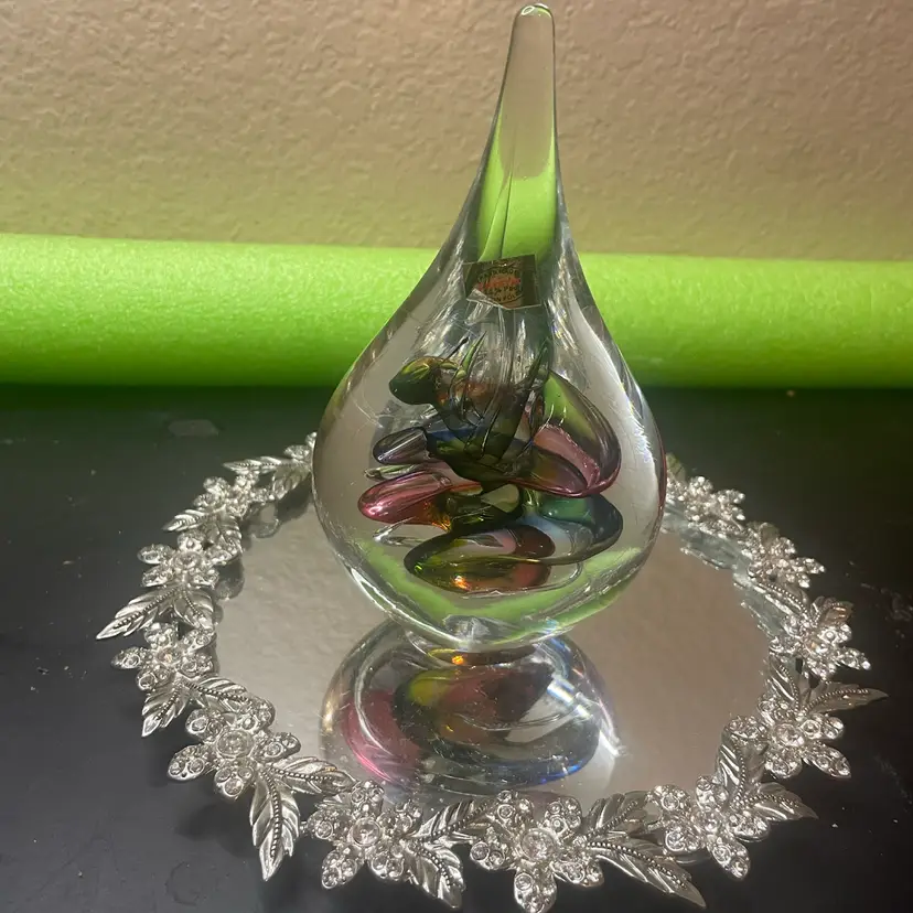 Signed Marian Pyrcak (MP) 6” teardrop-shaped Sommerso & Abstract Swirls paperweight Made In Poland