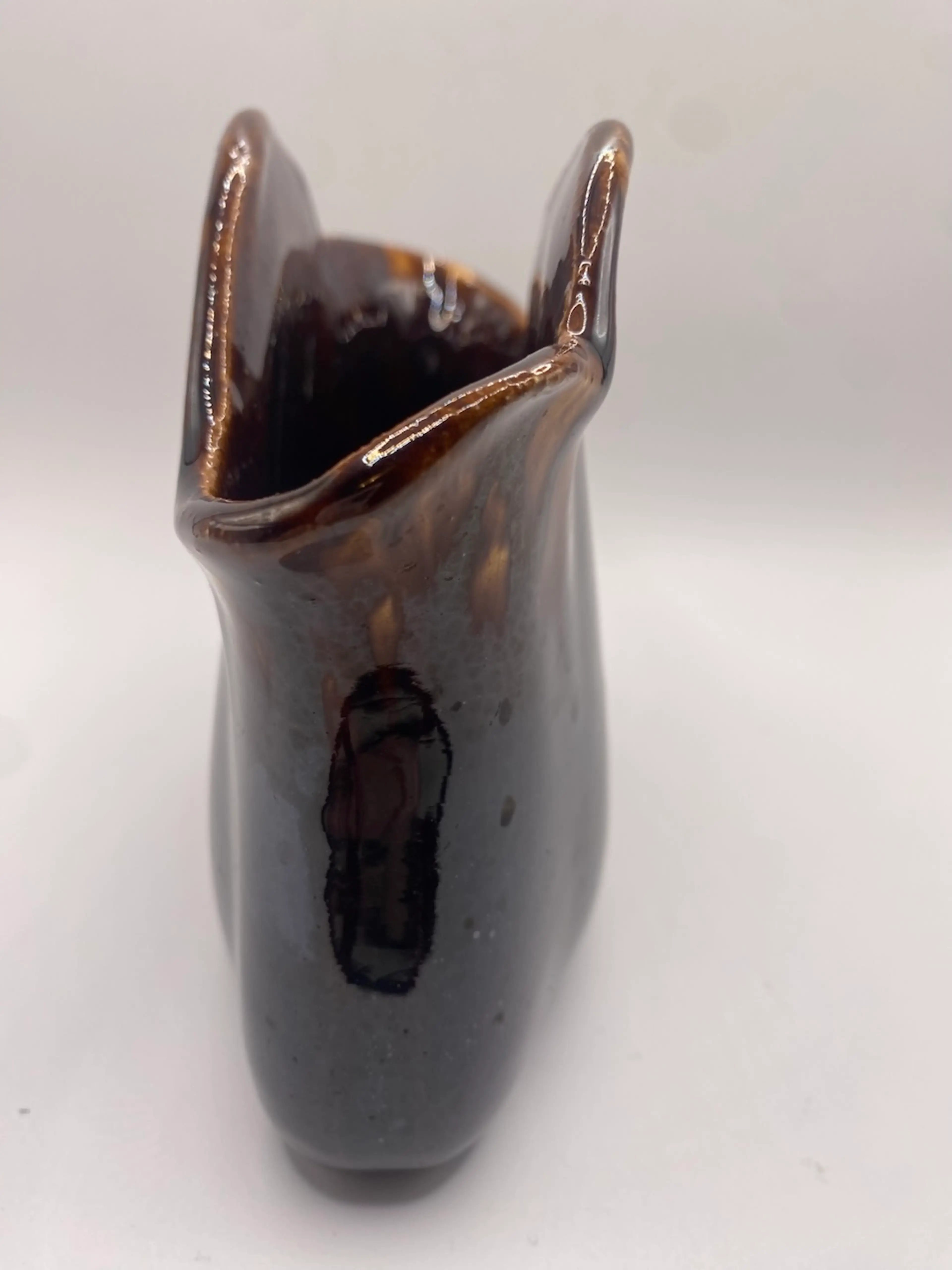 Image 2 of 7