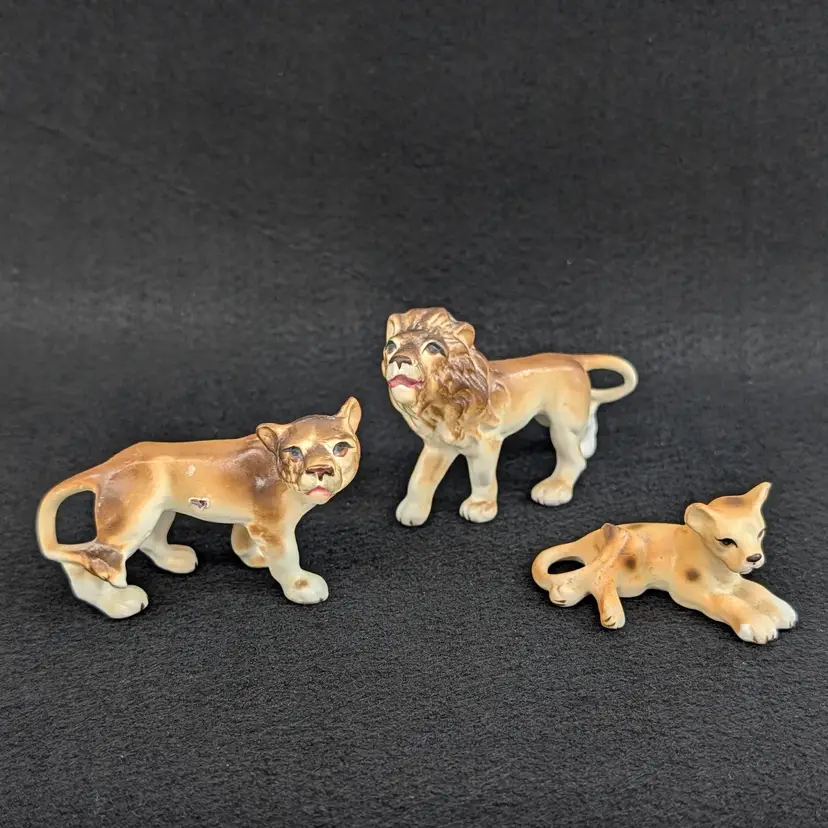 Vintage Japan Bone China Lion Family Figurines Big Cat Lioness Cub Set of 3