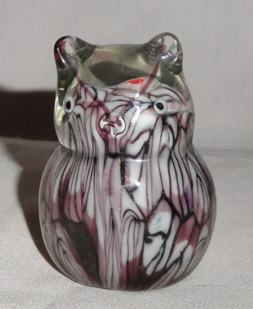 Art Glass Owl Paperweight ~ Purple & White   2 1/4"