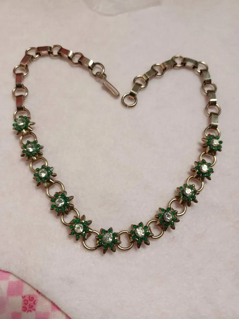 MCM celluliod green starburt necklace