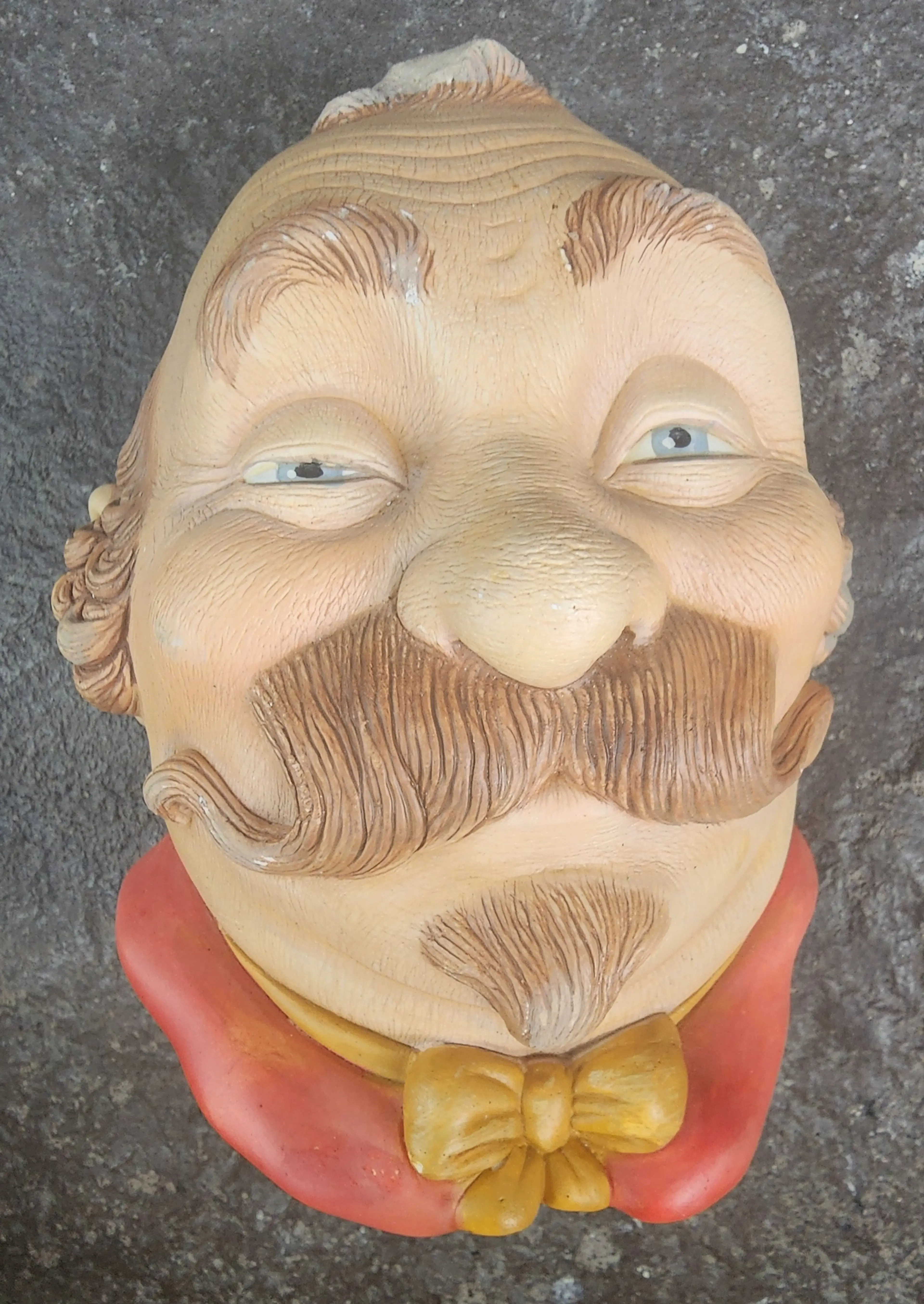 Image 4 of 8