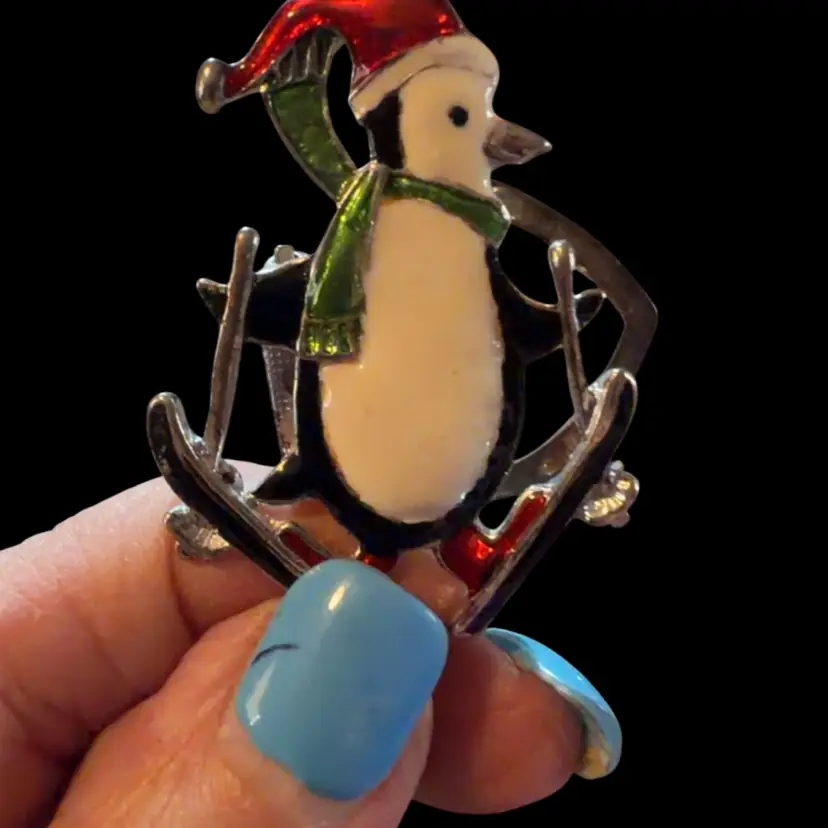 Little Penguin Skier, Scarf Clip Christmas