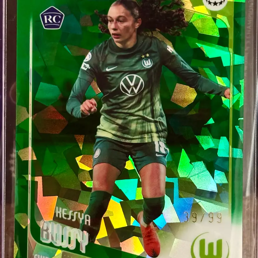 Kessya Bussy 2025/26 Topps Chrome UWCL Sapphire Green /99 Wolfsburg France Rookie RC