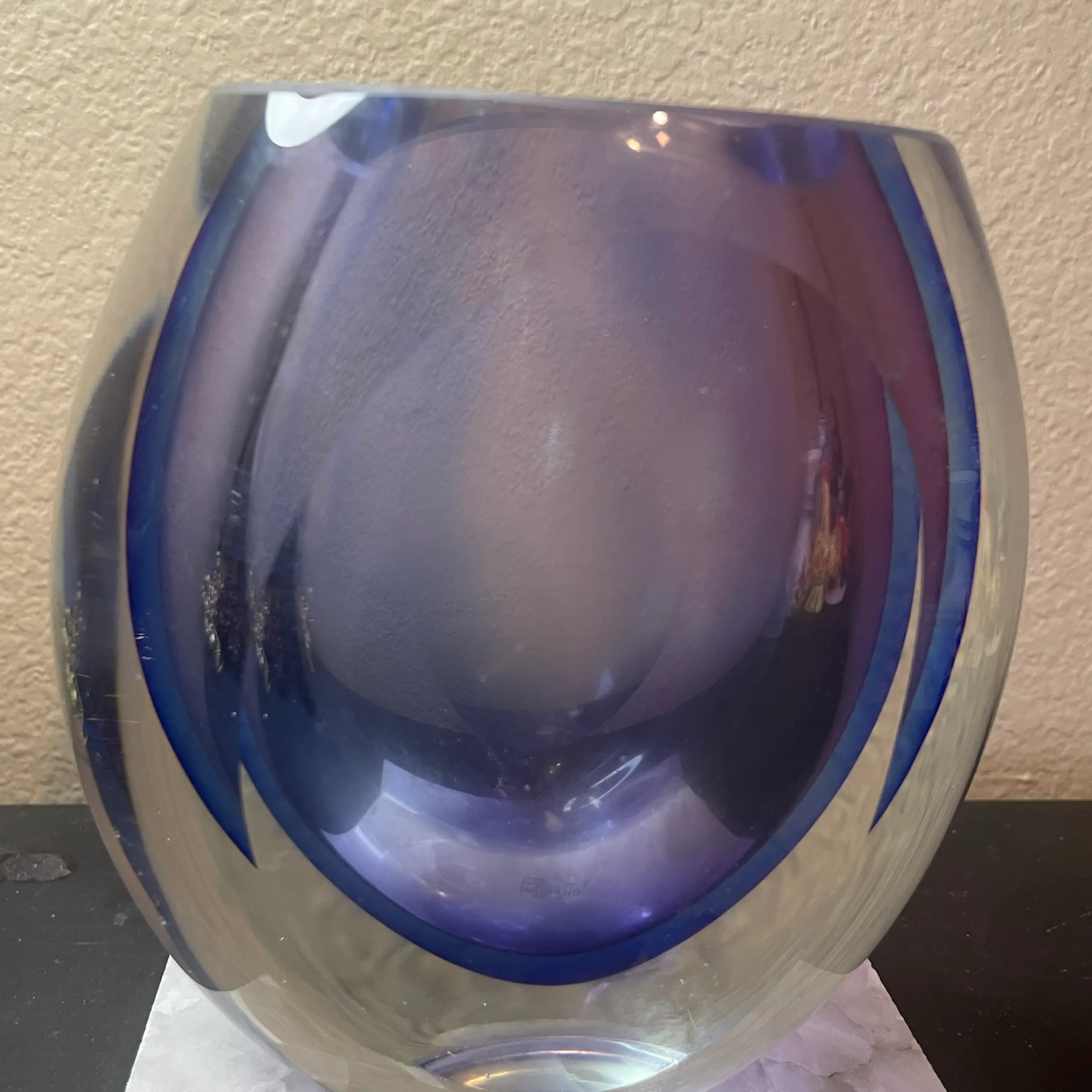 Image 2 of 6