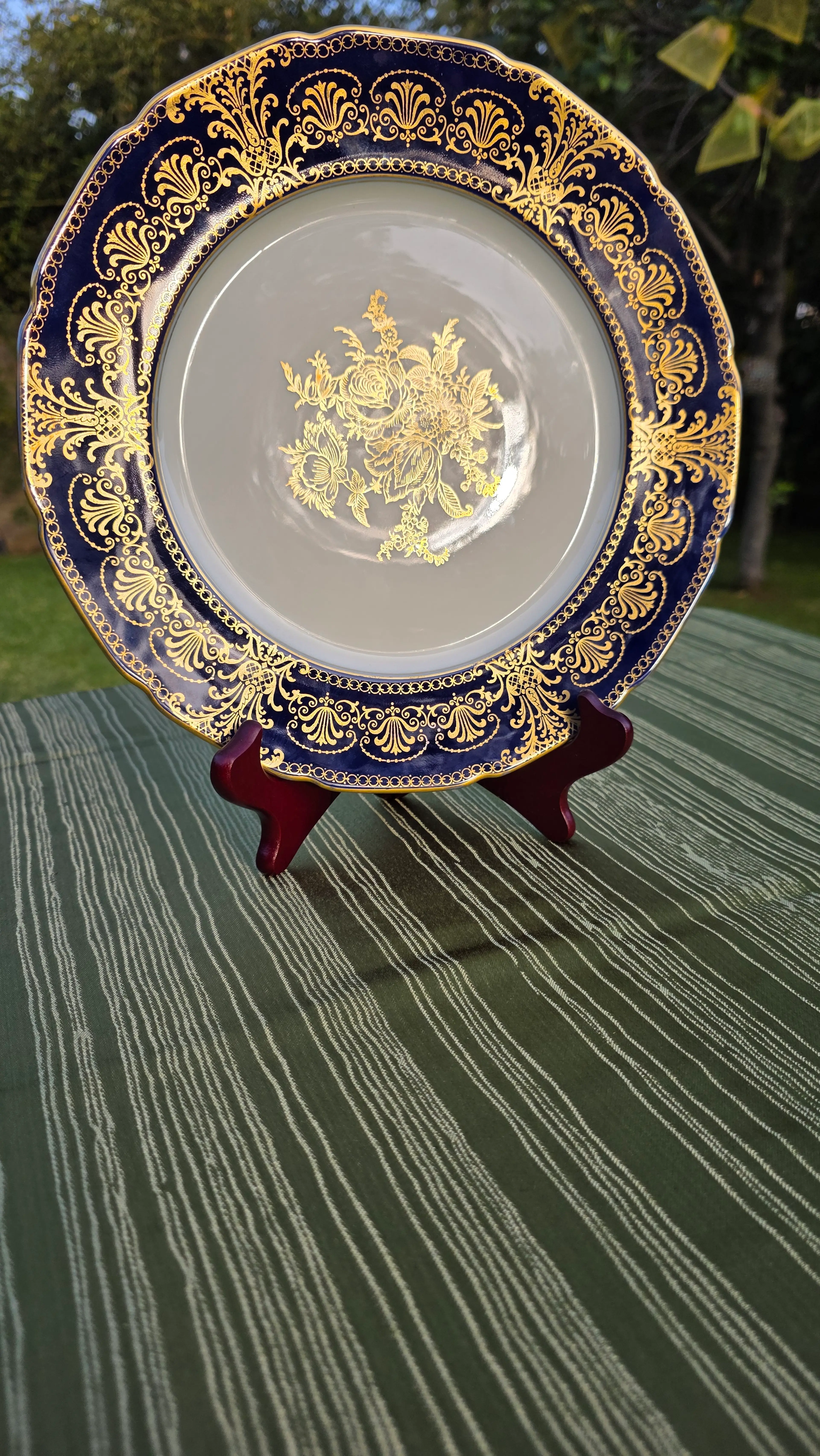 Image 1 of 4